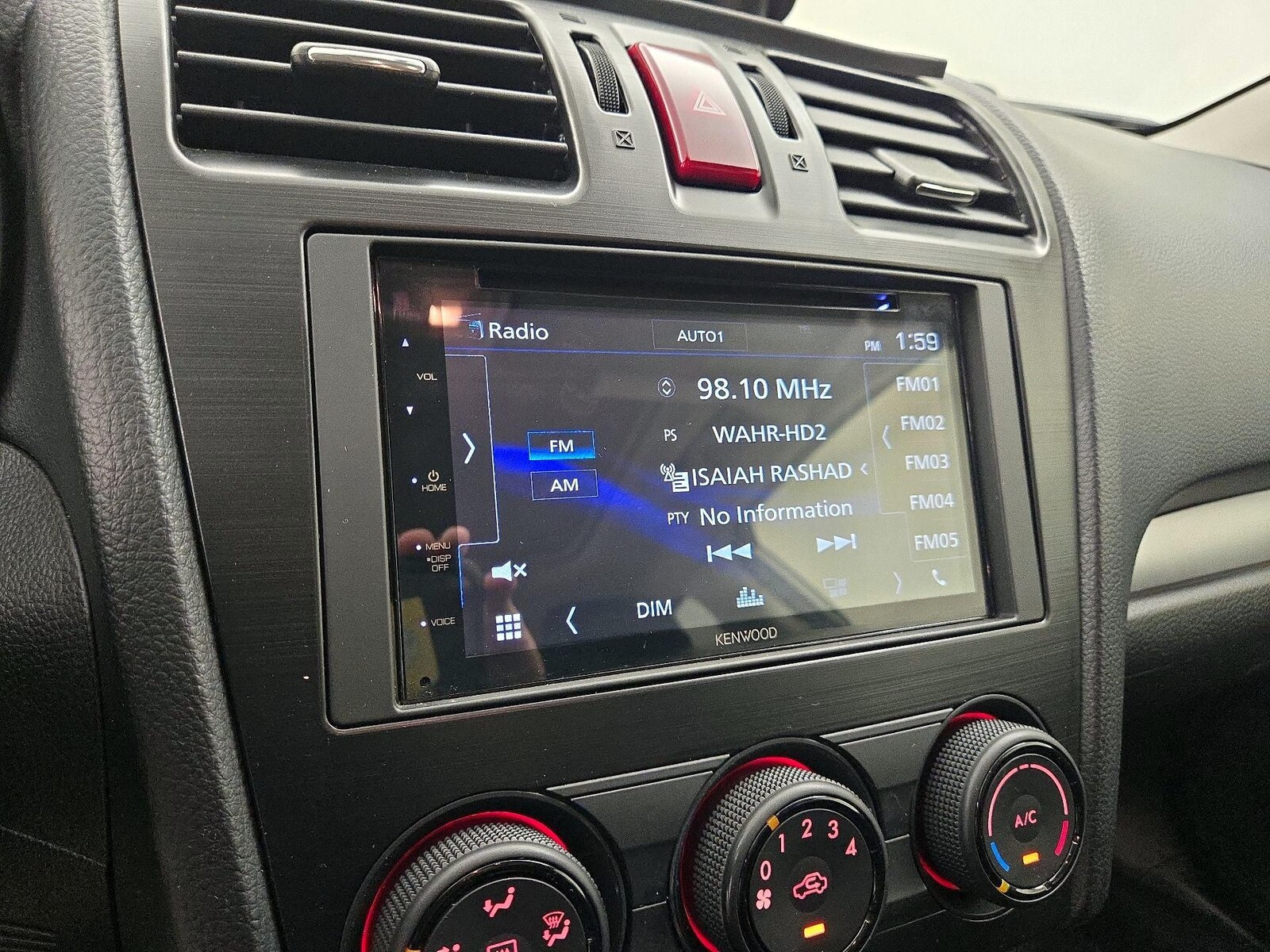 2014 Subaru XV Crosstrek Premium - Photo 16
