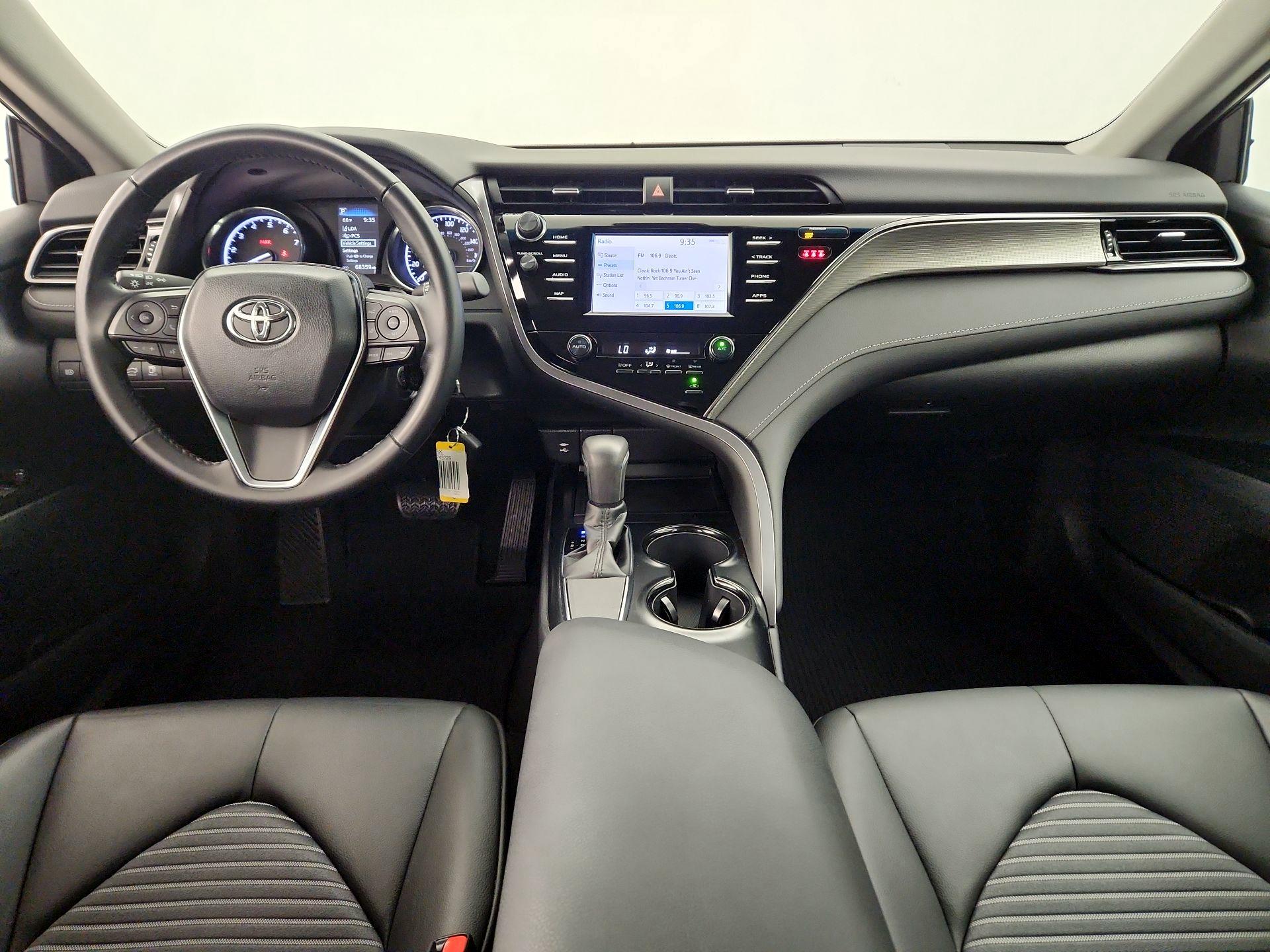 Thumbnail: 2019 Toyota Camry - 9