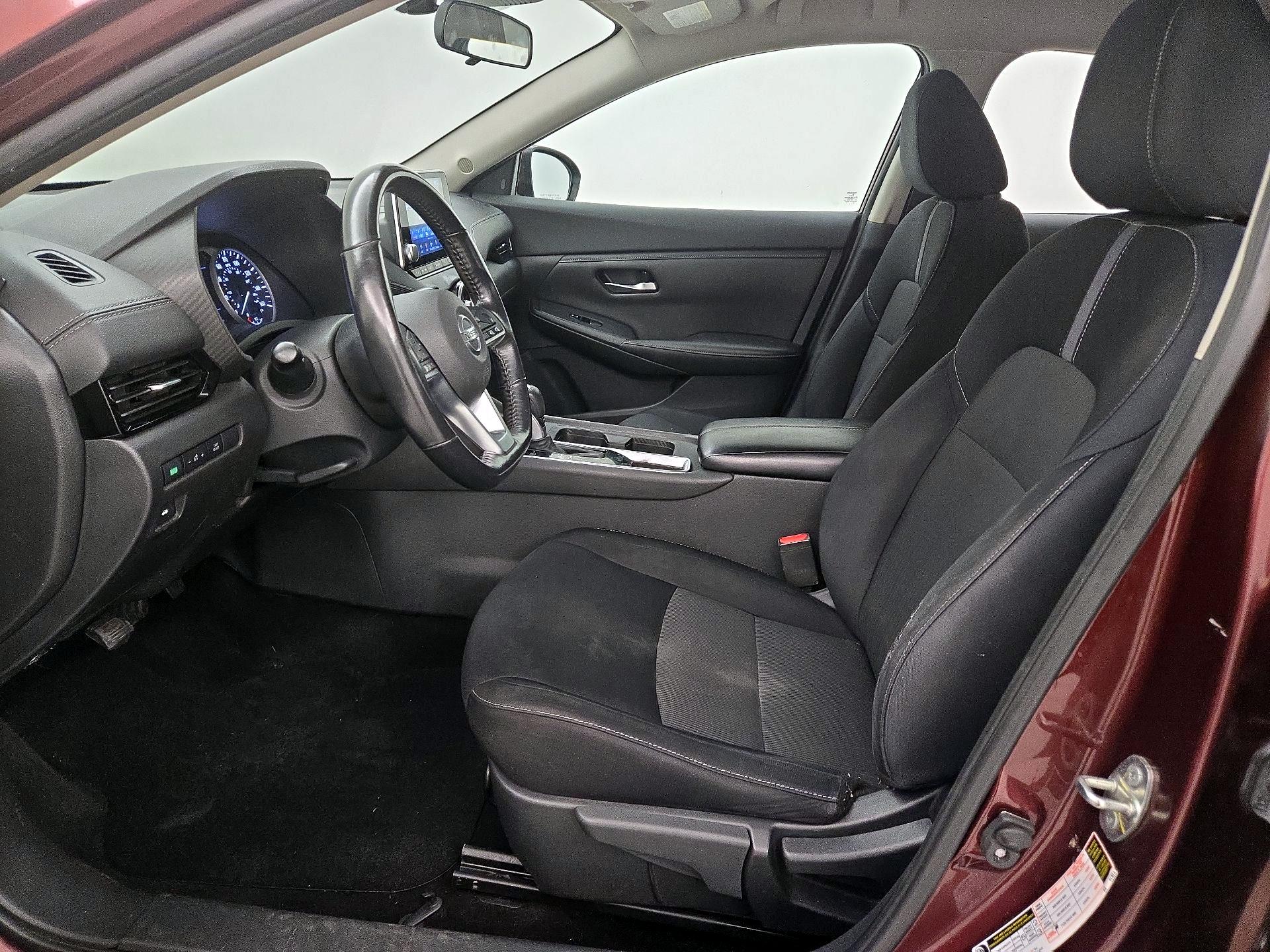Thumbnail: 2021 Nissan Sentra - 11