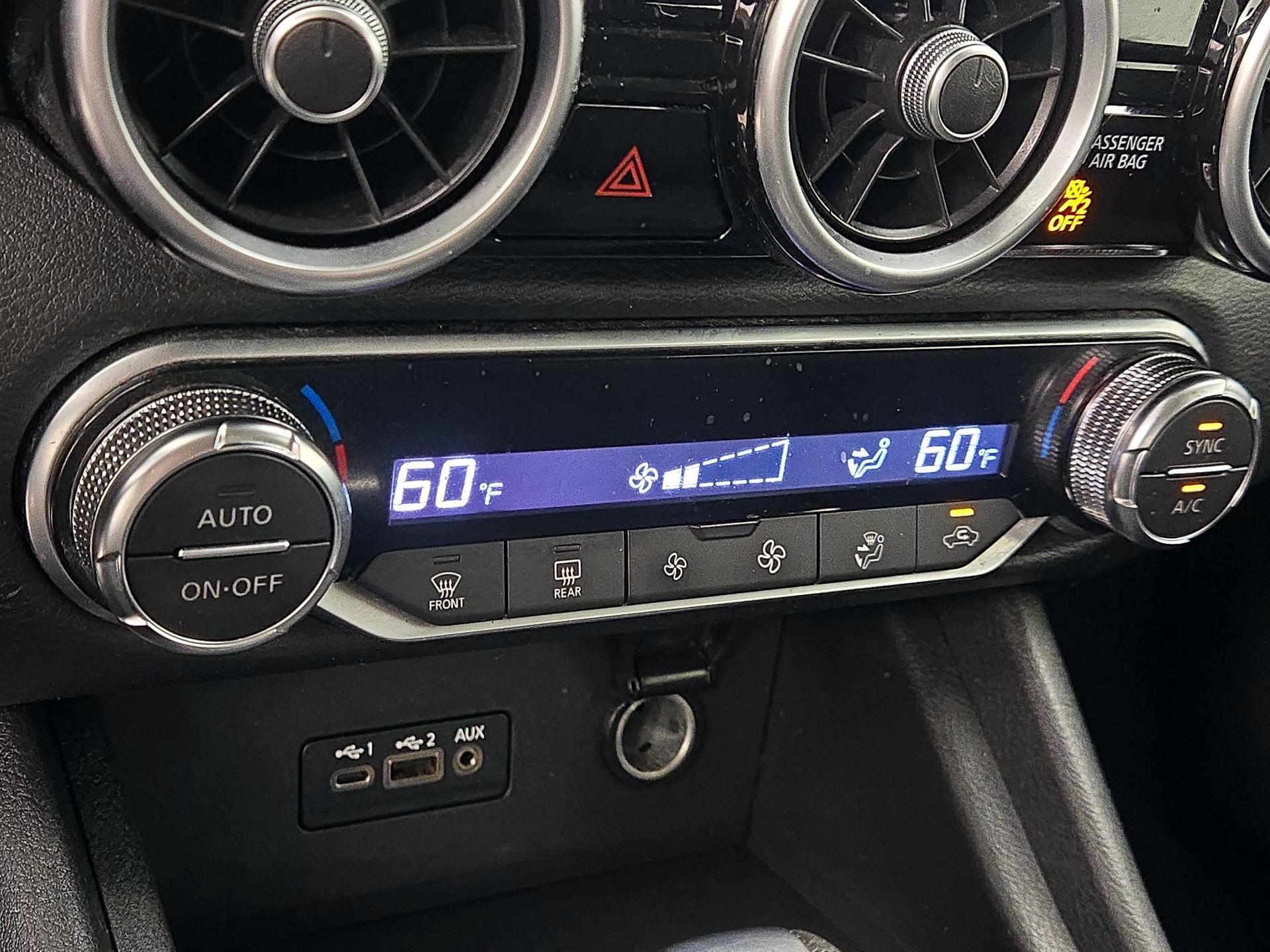 Thumbnail: 2021 Nissan Sentra - 16