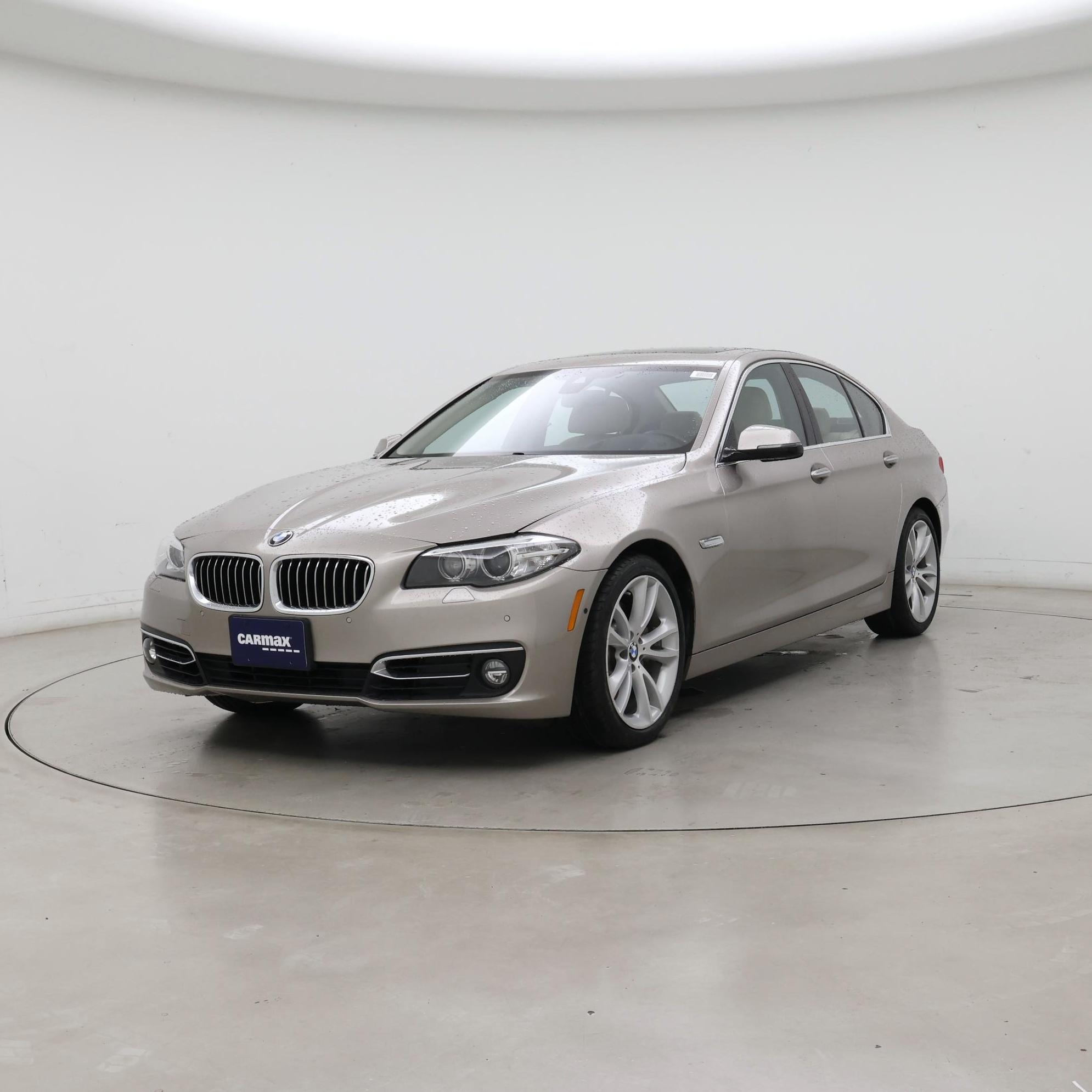 Thumbnail: 2016 BMW 5 Series - 4