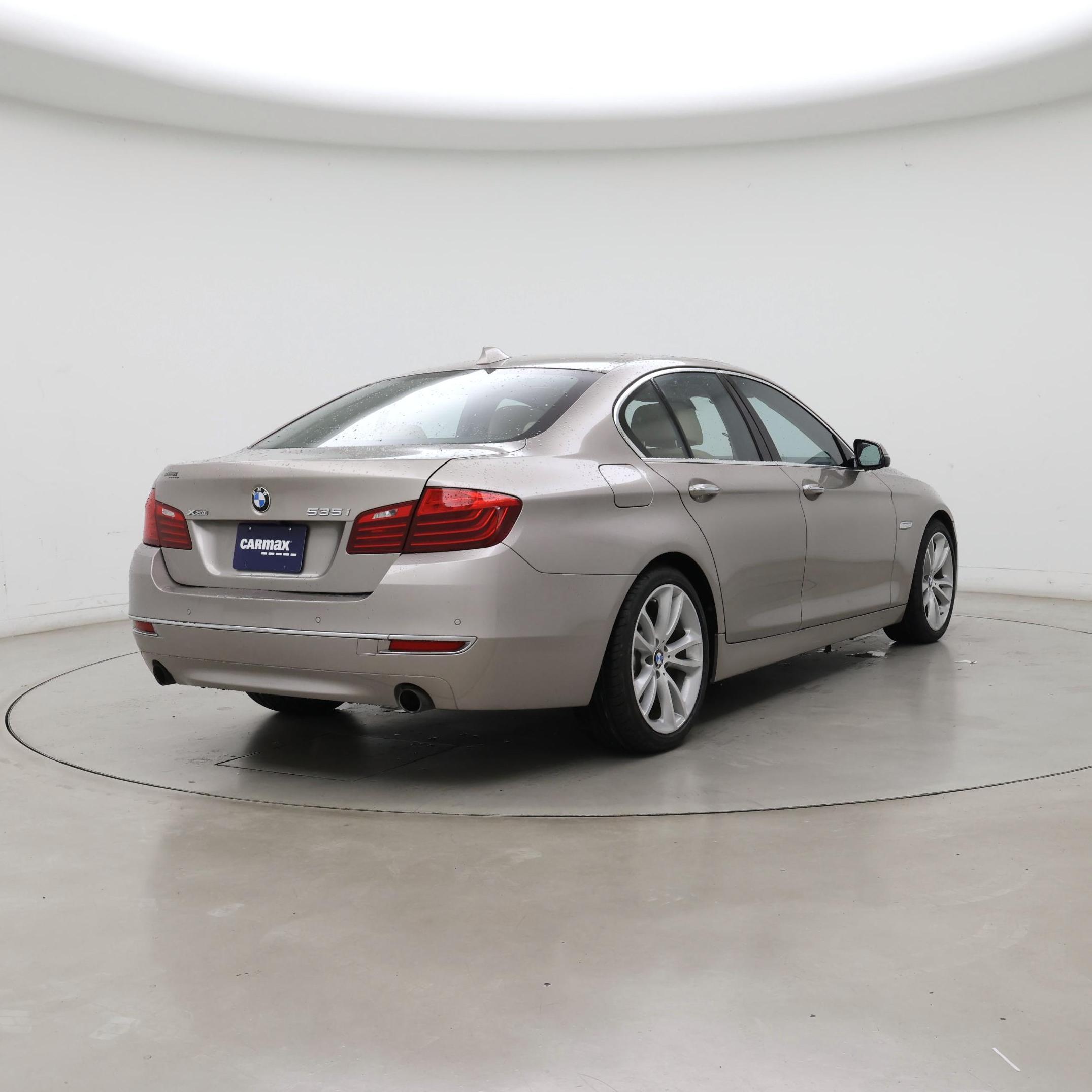 Thumbnail: 2016 BMW 5 Series - 8
