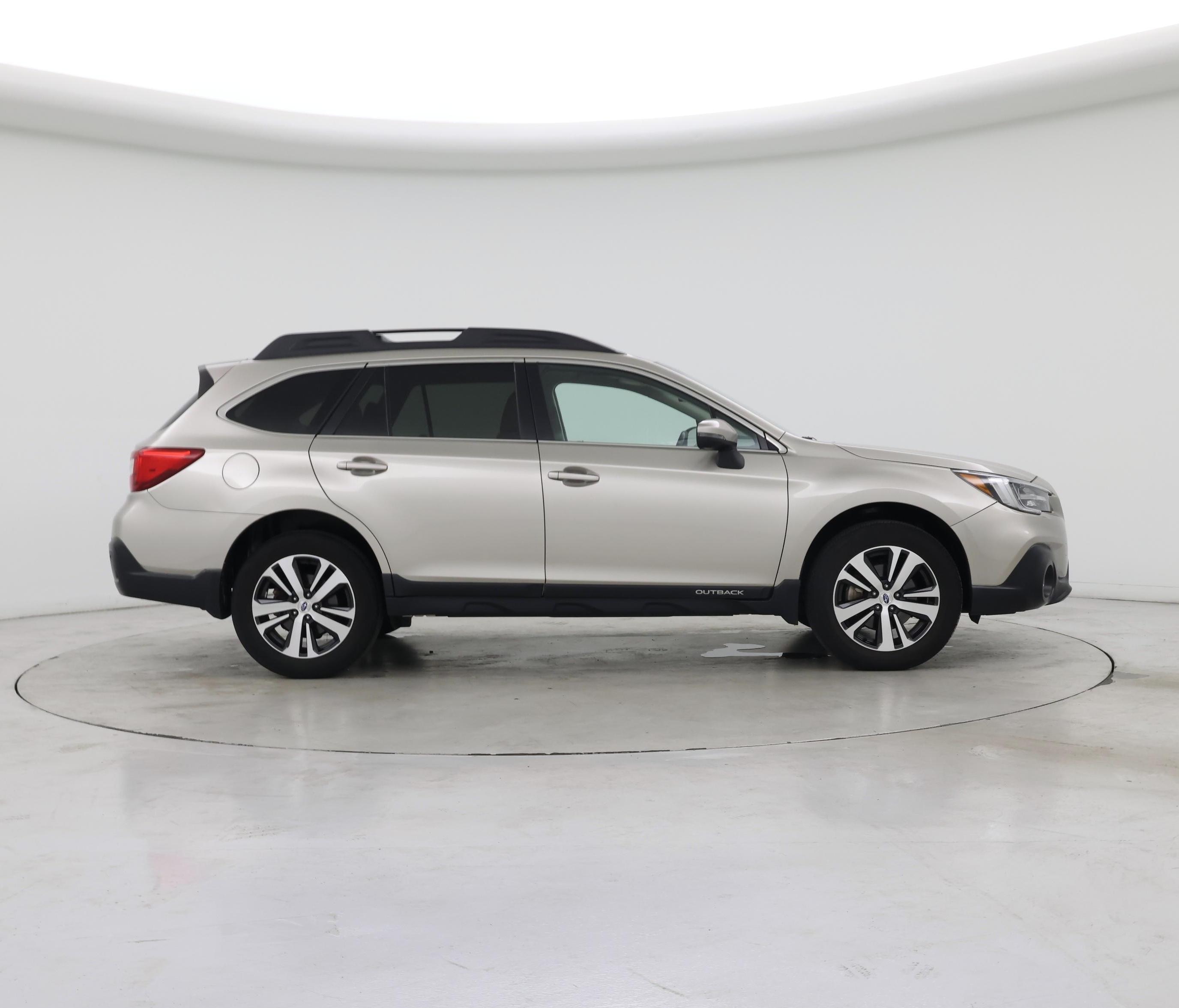 Thumbnail: 2018 Subaru Outback - 7