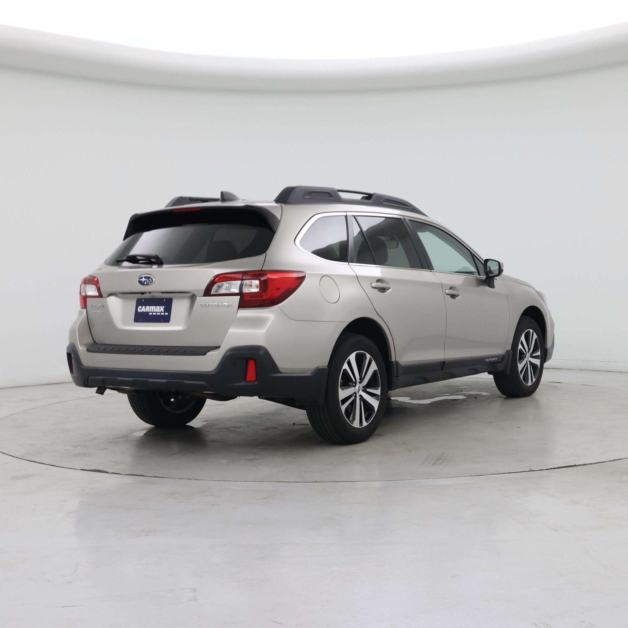 Thumbnail: 2018 Subaru Outback - 8