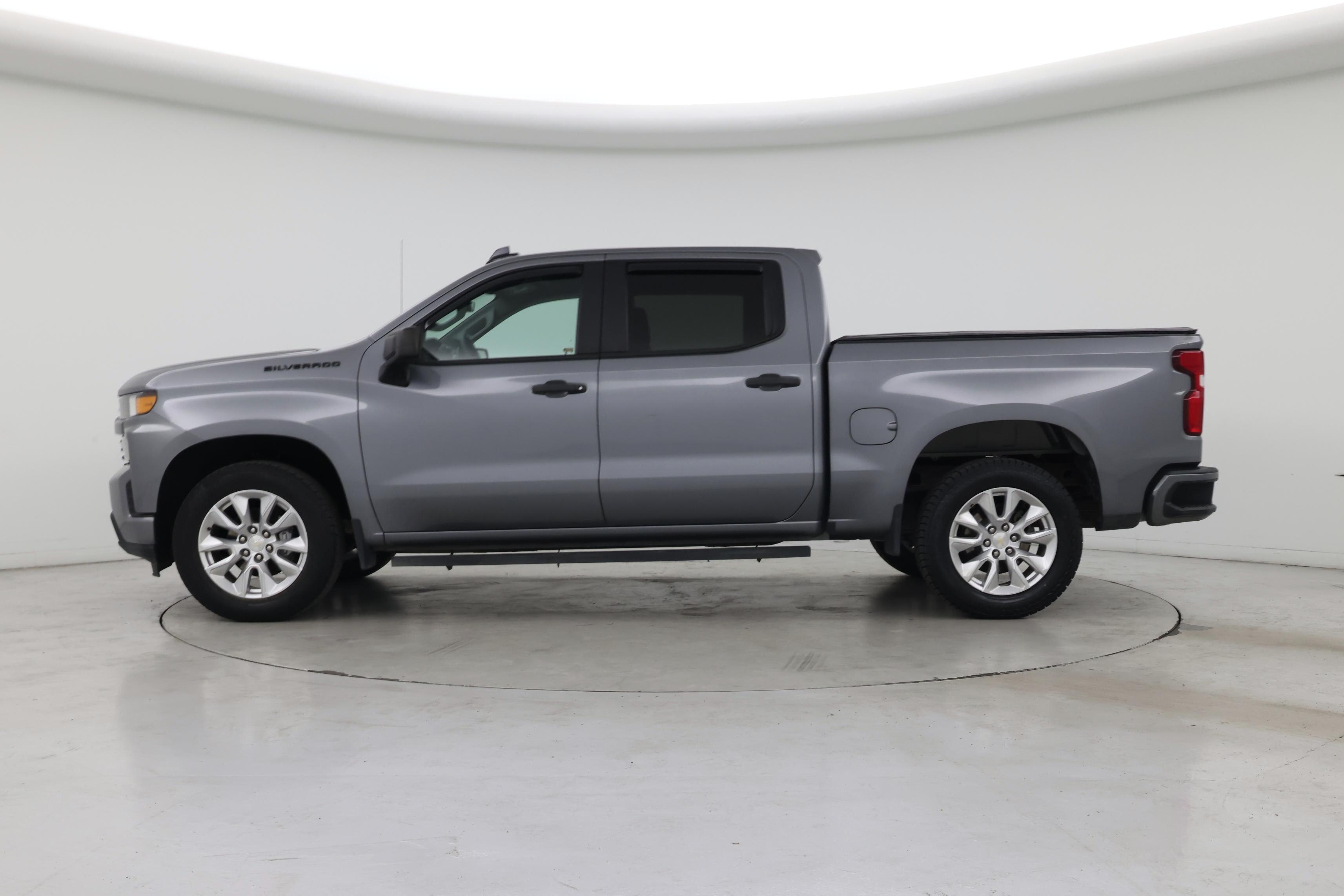 Thumbnail: 2022 Chevrolet Silverado 1500 - 3