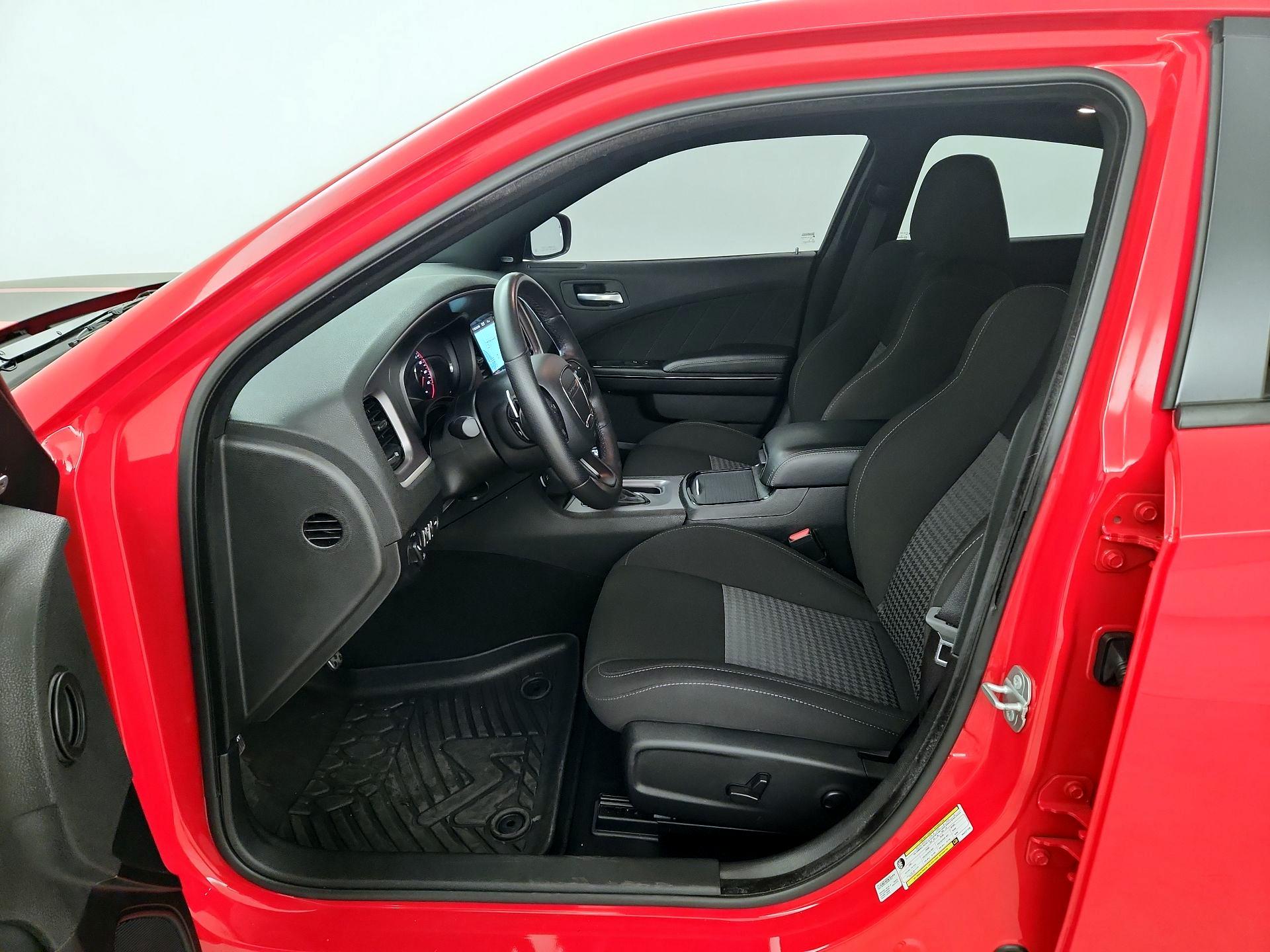 Thumbnail: 2022 Dodge Charger - 11