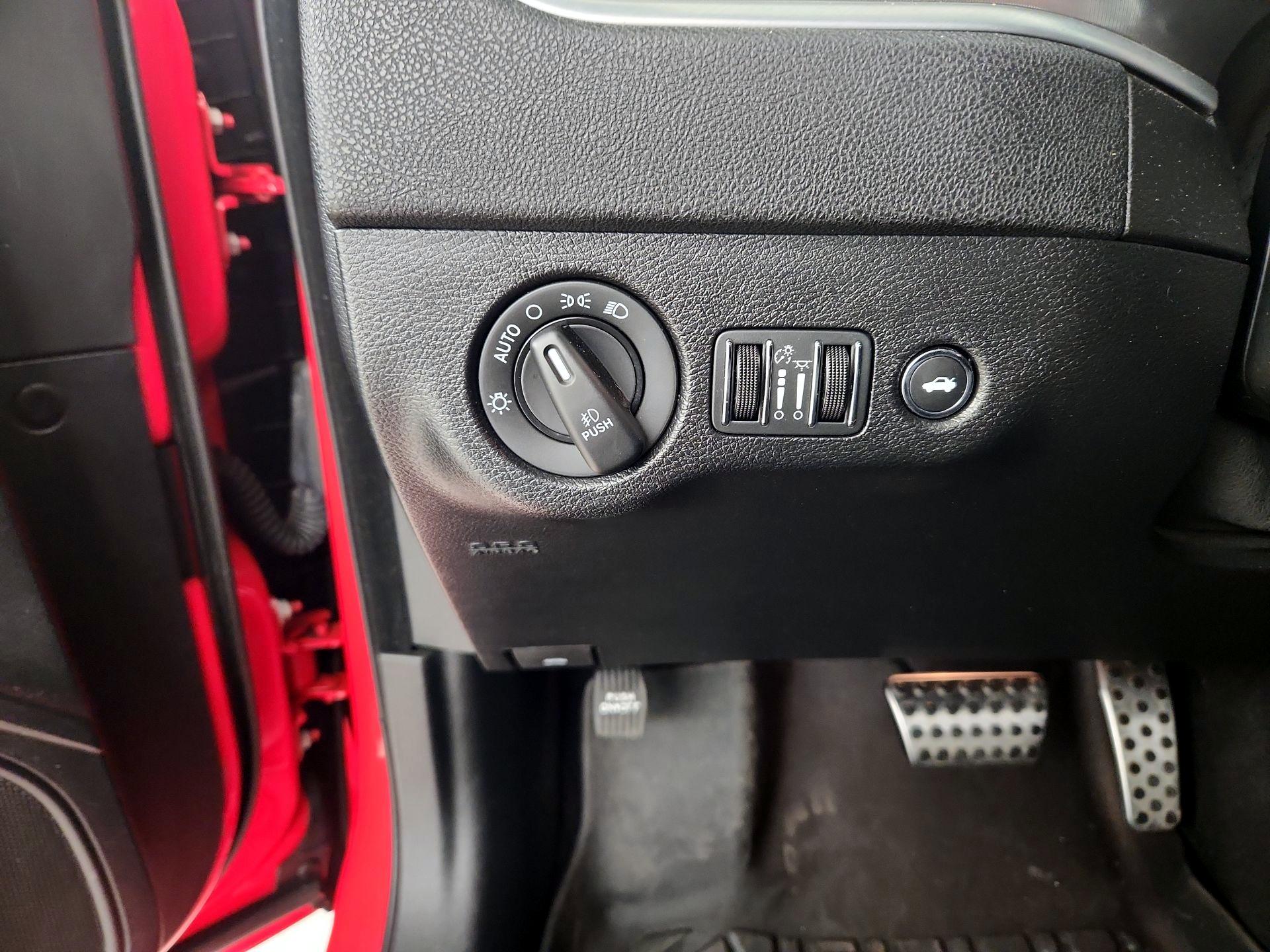 Thumbnail: 2022 Dodge Charger - 13