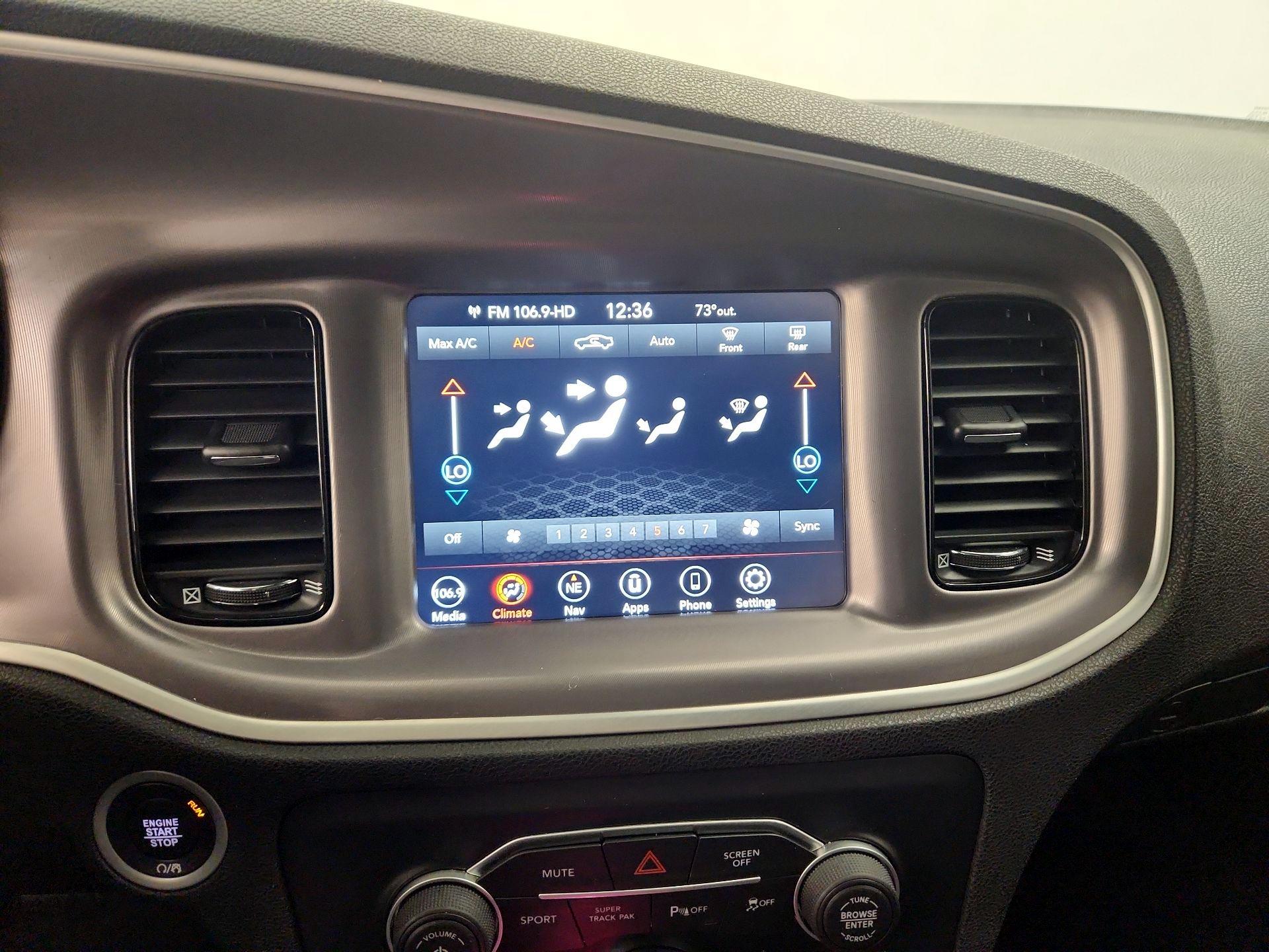 Thumbnail: 2022 Dodge Charger - 17