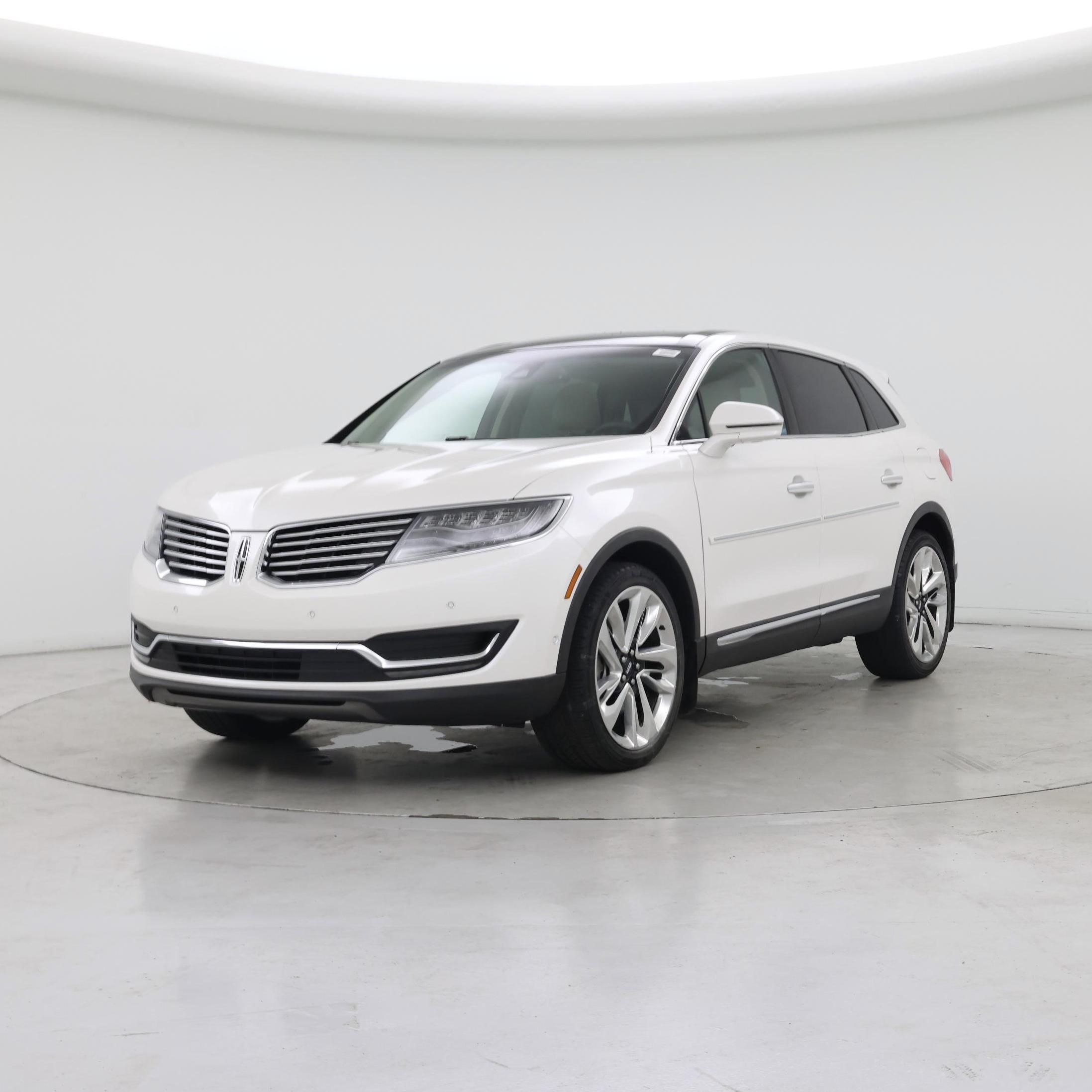 Thumbnail: 2017 Lincoln MKX - 4