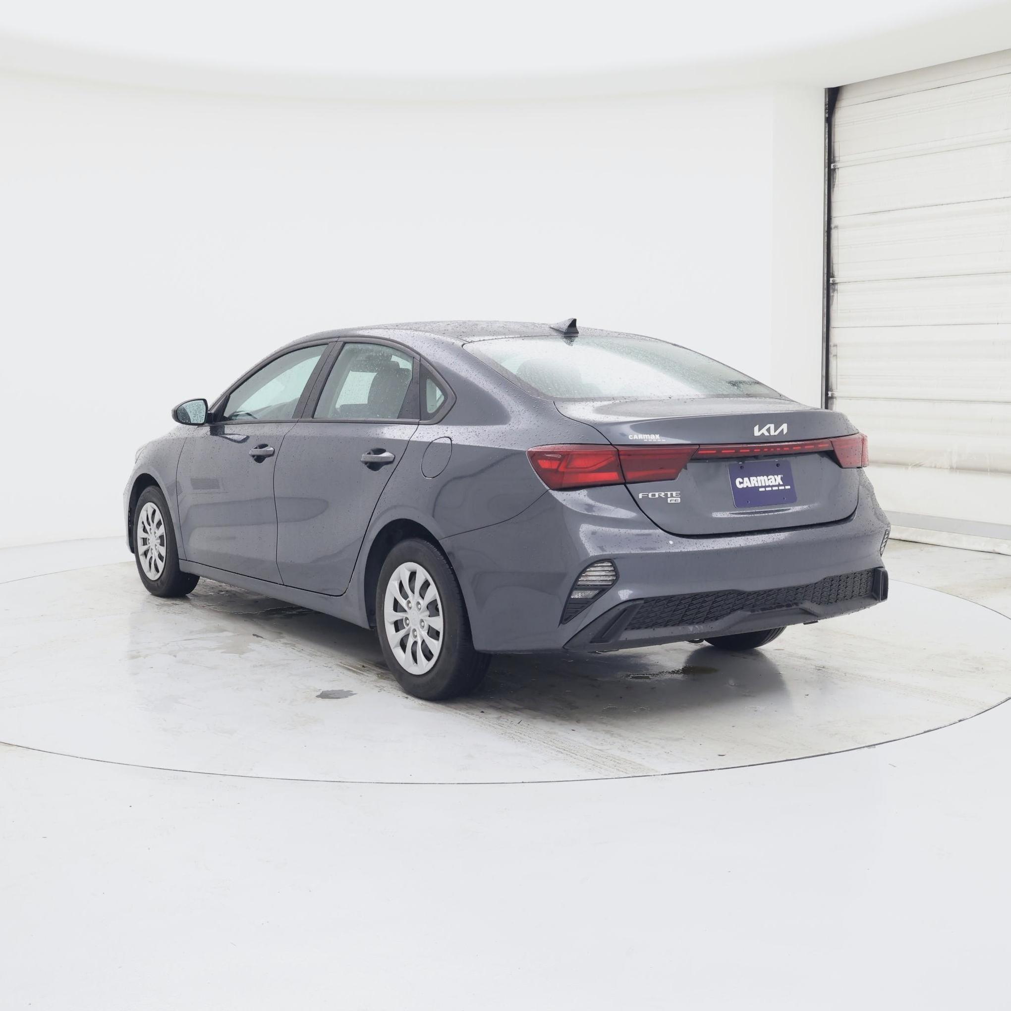 Thumbnail: 2023 Kia Forte - 2