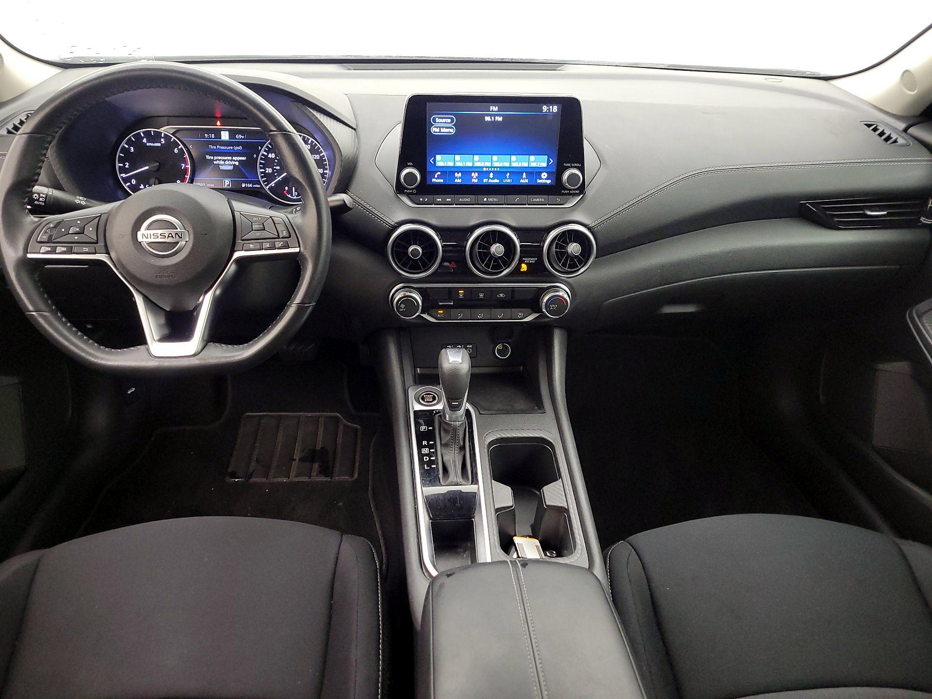 Thumbnail: 2023 Nissan Sentra - 9