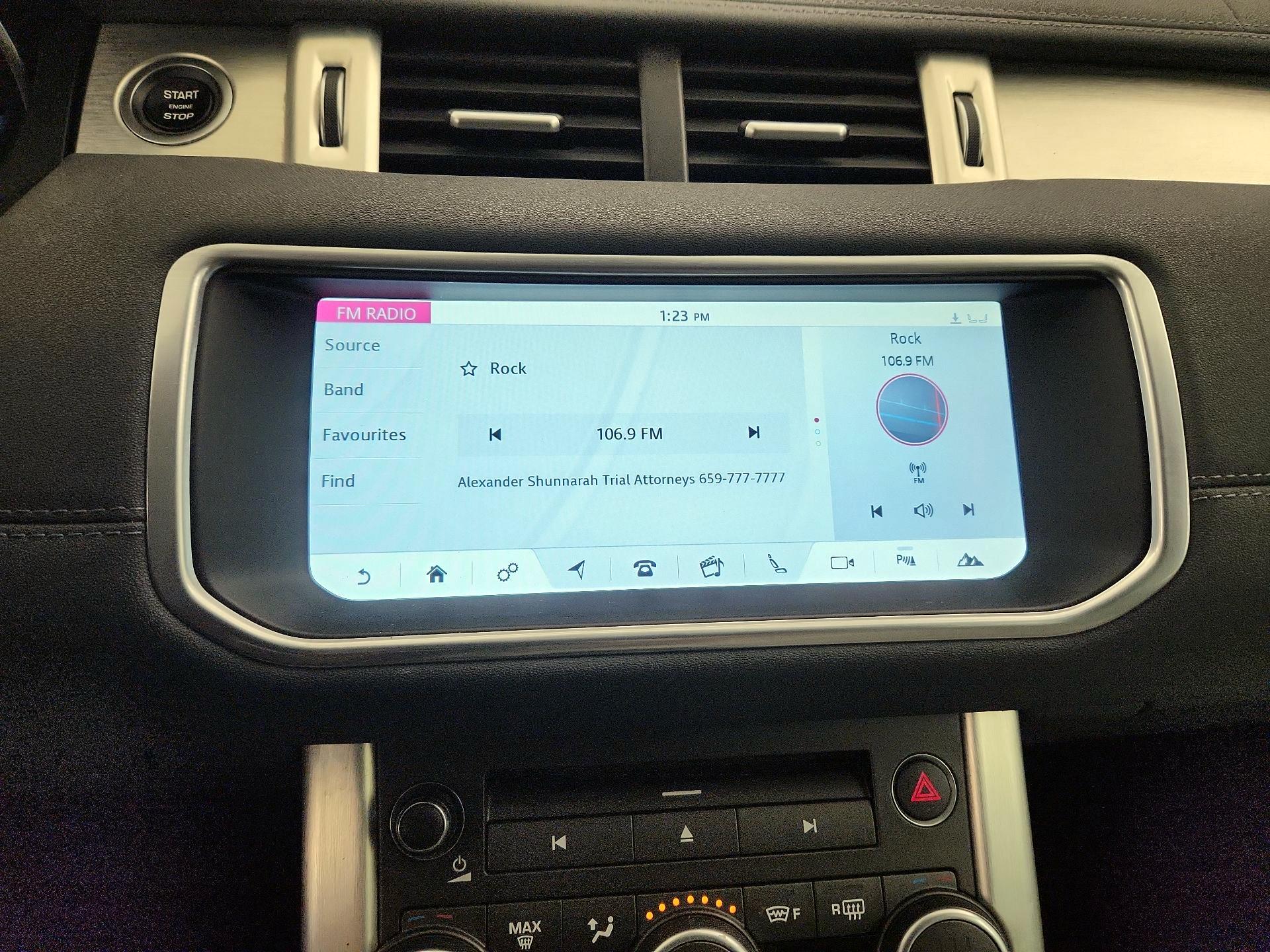 Thumbnail: 2017 Land Rover Range Rover Evoque - 16