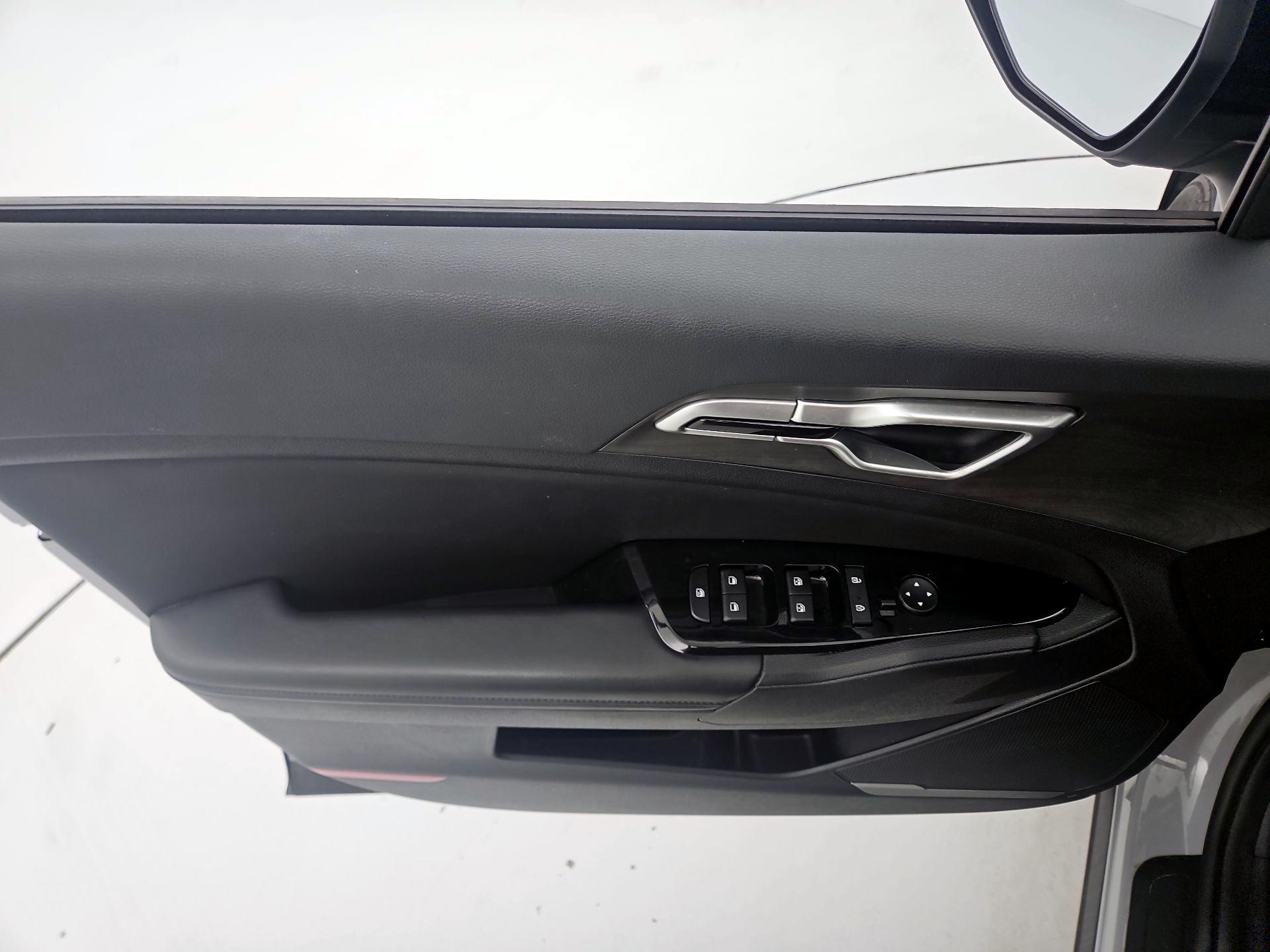 Thumbnail: 2024 Kia Sportage - 12