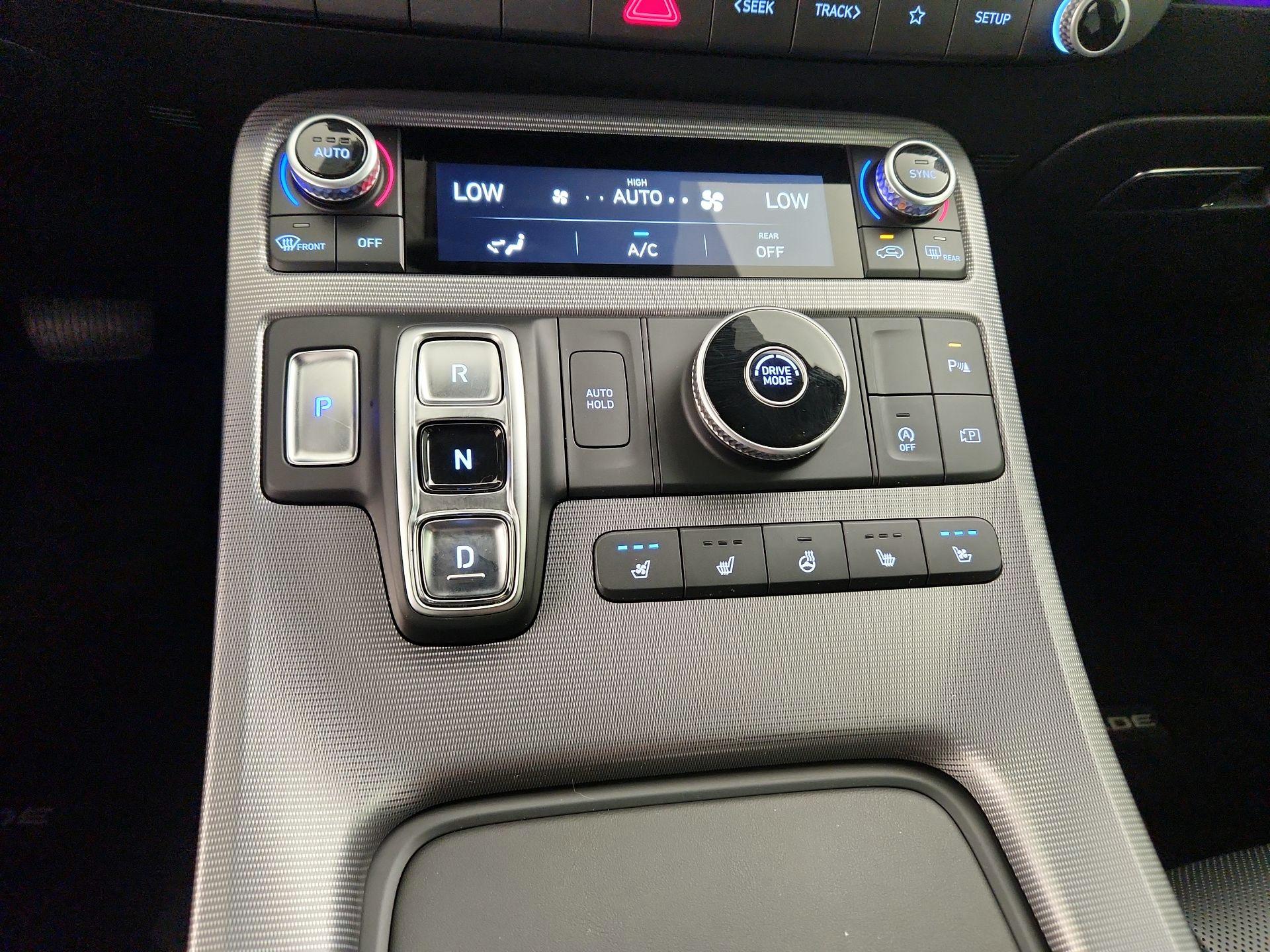 Thumbnail: 2024 Hyundai Palisade - 18