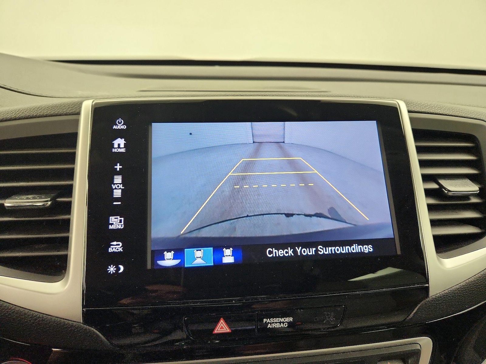 2018 Honda Pilot Touring - Photo 16
