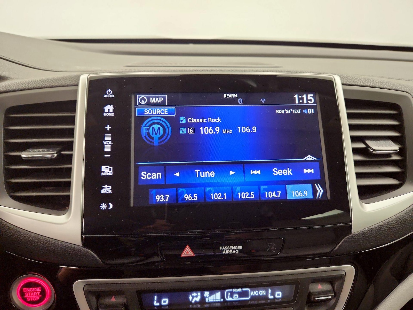 2018 Honda Pilot Touring - Photo 17