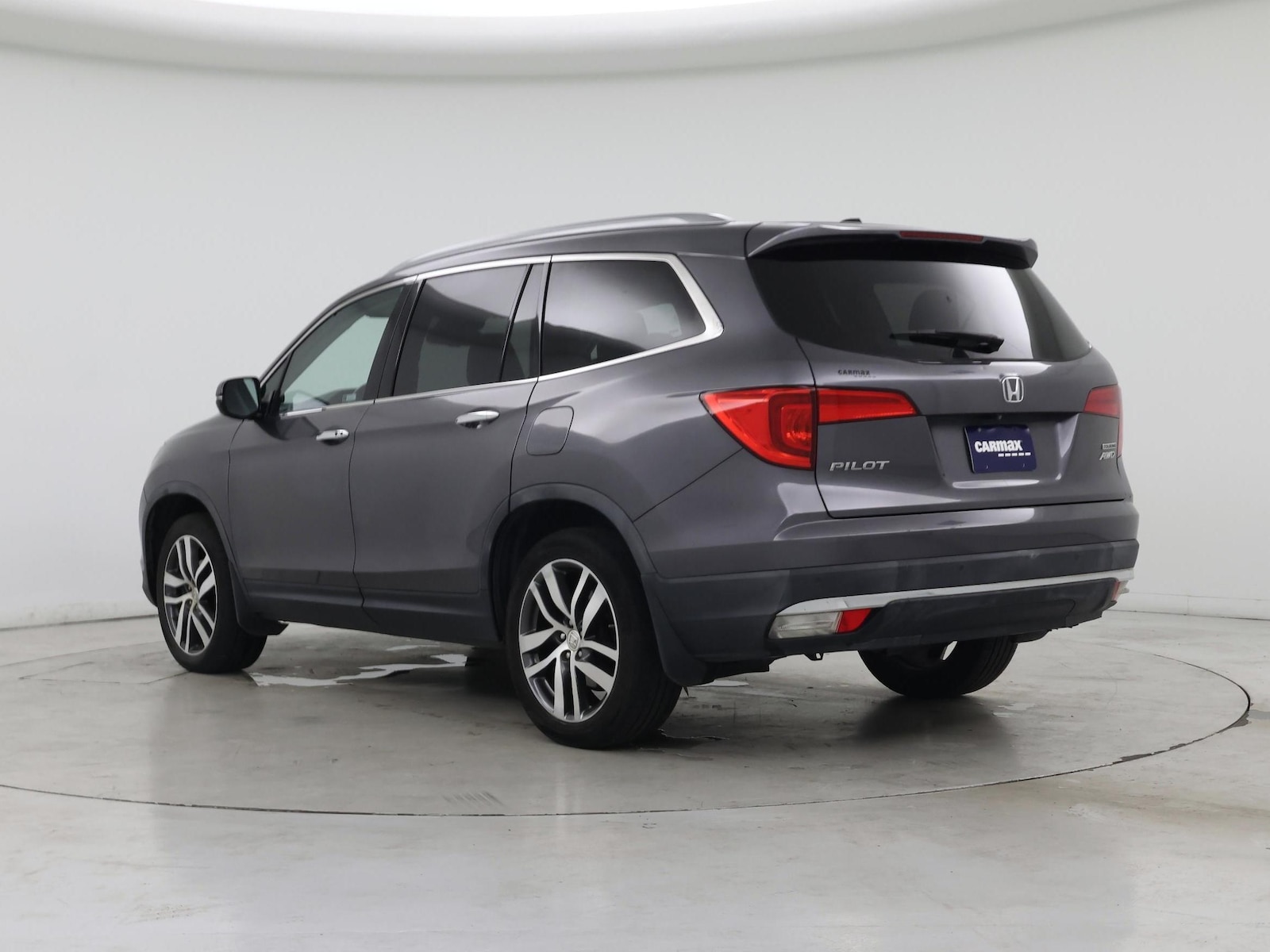 2018 Honda Pilot Touring - Photo 3