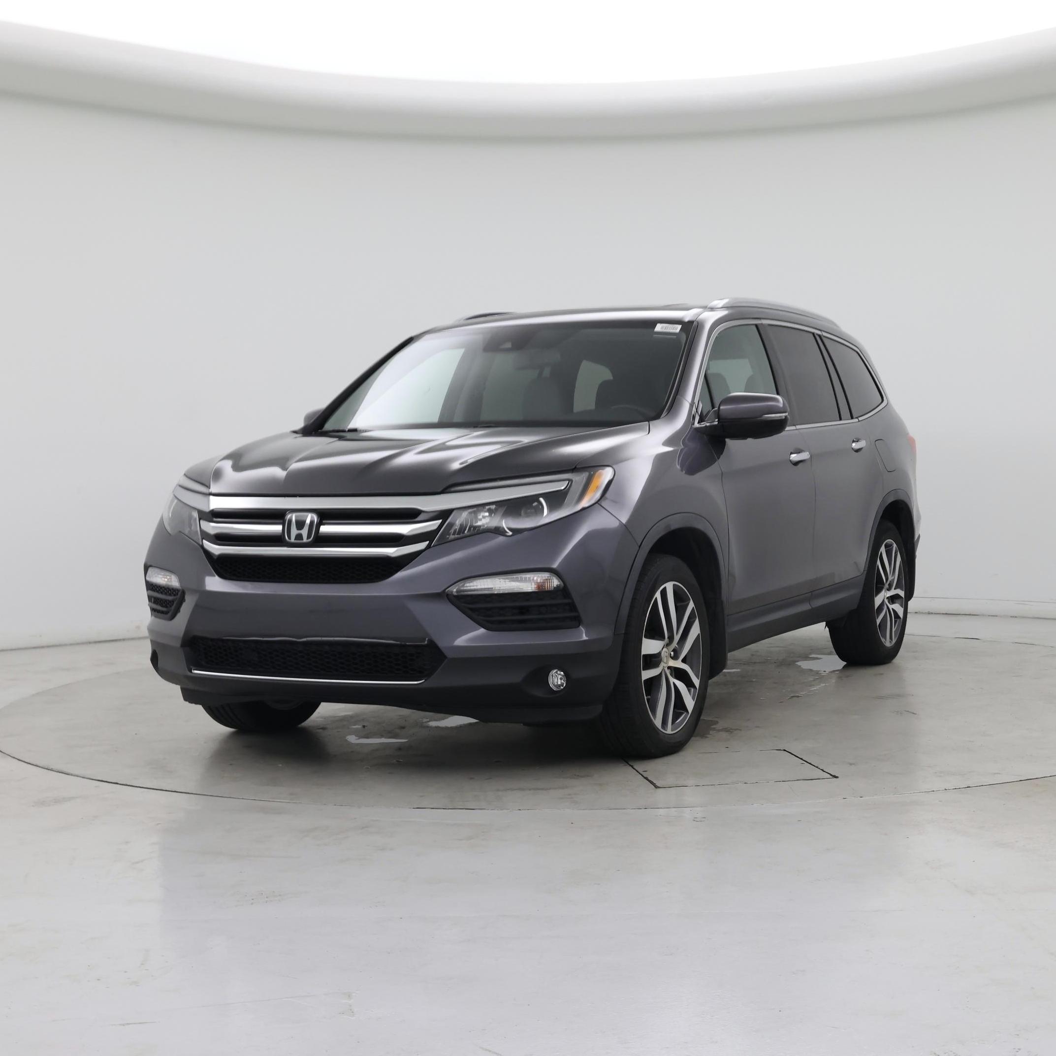 Thumbnail: 2018 Honda Pilot - 4