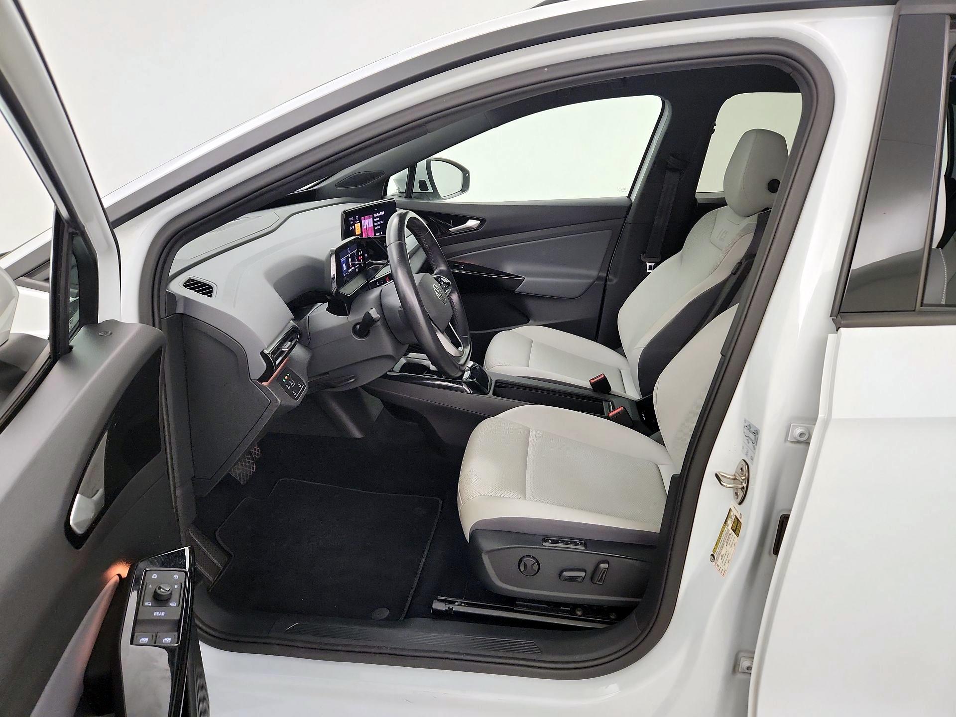 Thumbnail: 2021 Volkswagen ID.4 - 11