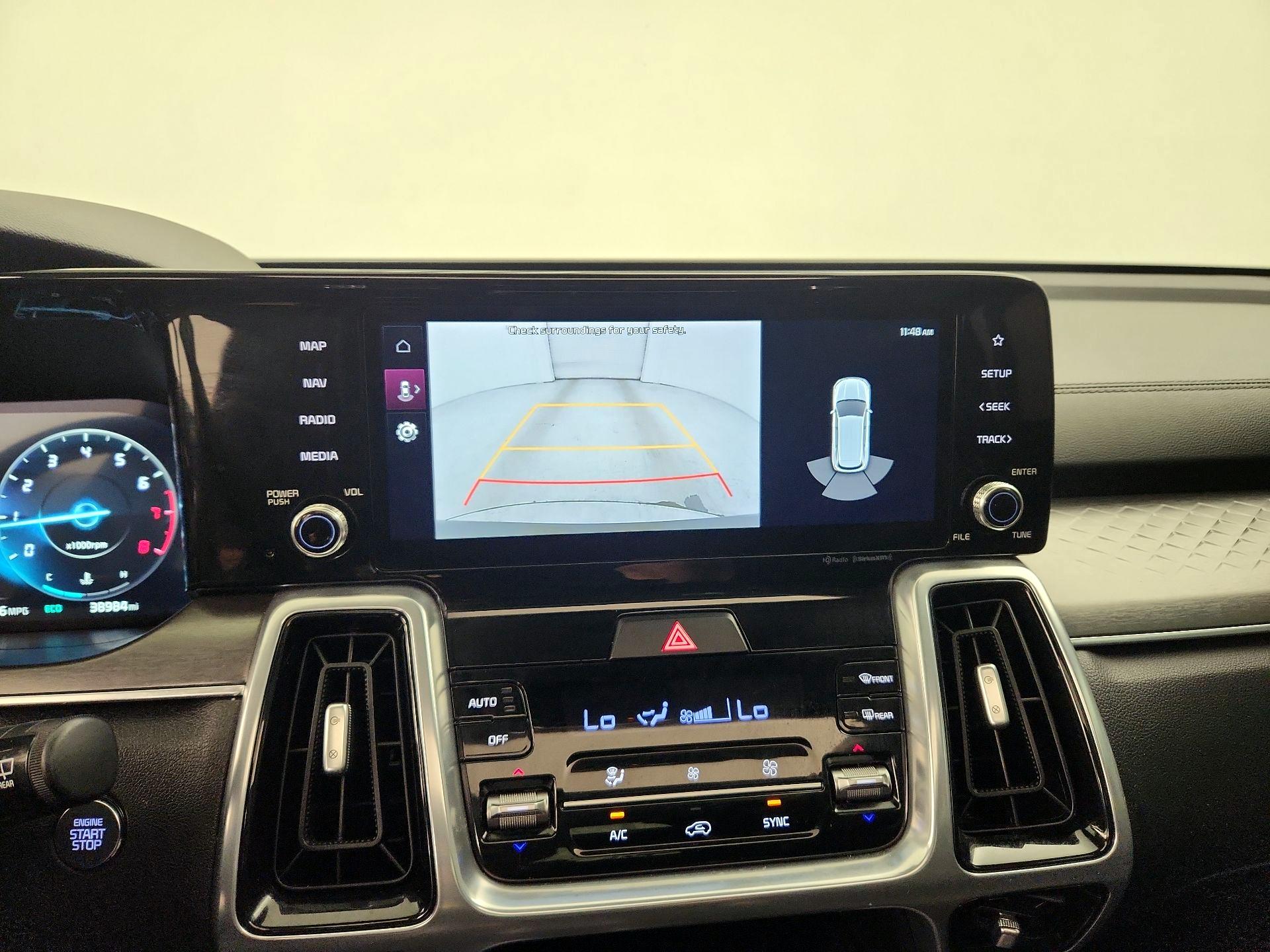 Thumbnail: 2023 Kia Sorento - 15