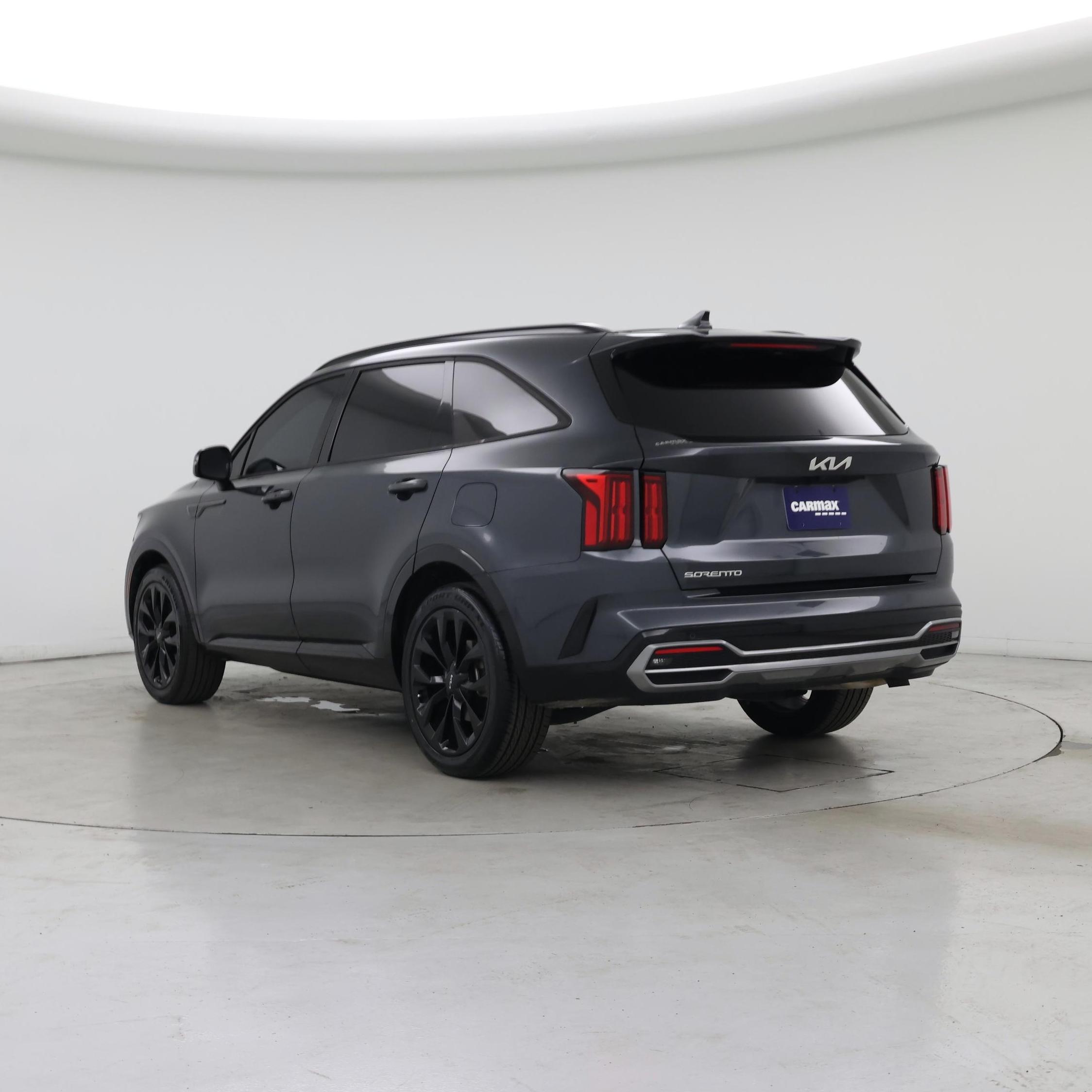 Thumbnail: 2023 Kia Sorento - 2