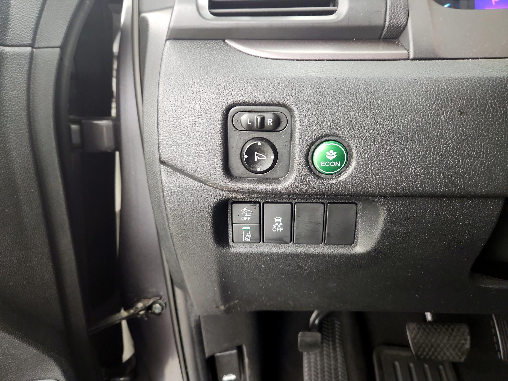 Thumbnail: 2019 Honda Passport - 13