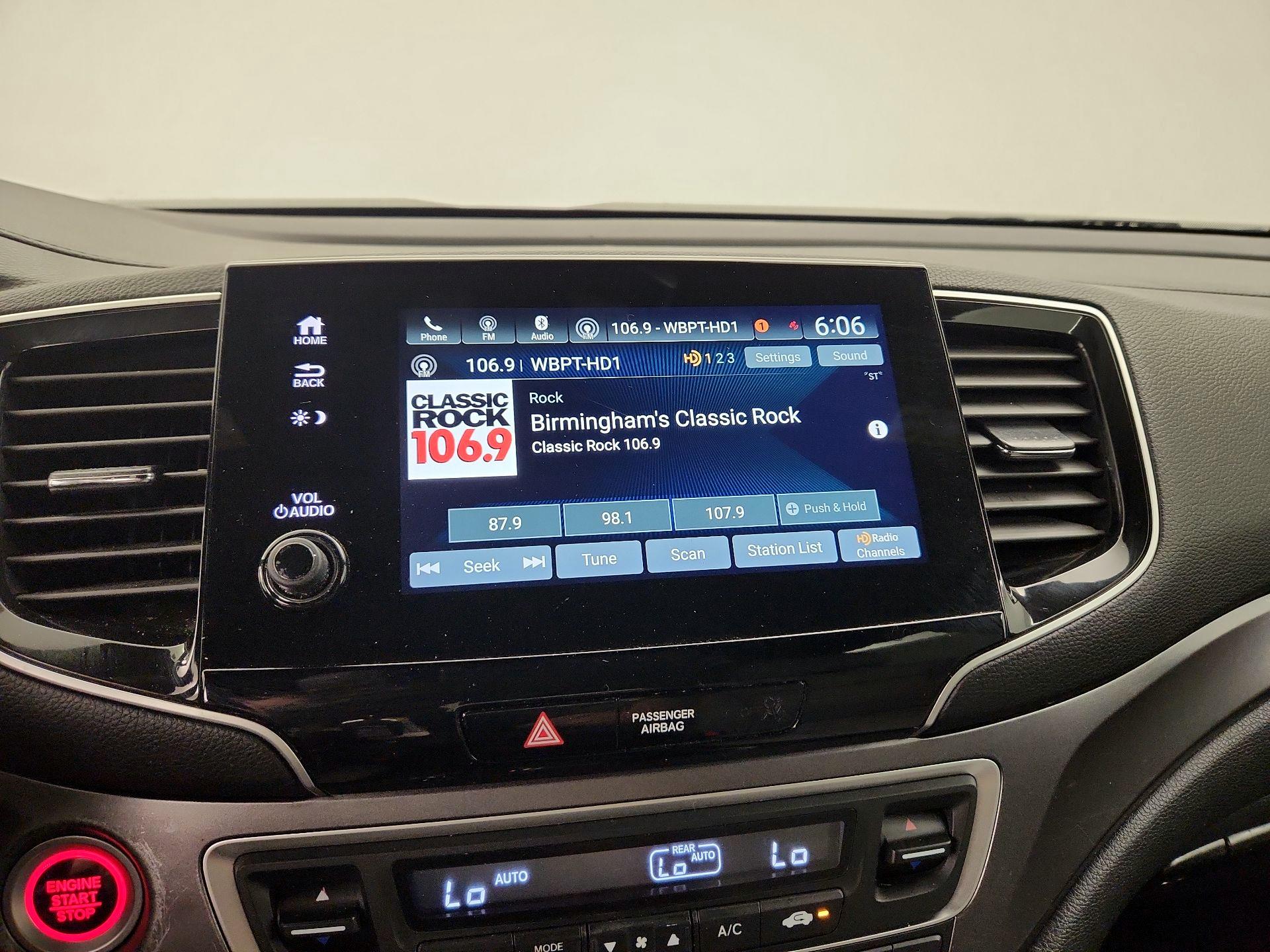 Thumbnail: 2019 Honda Passport - 15