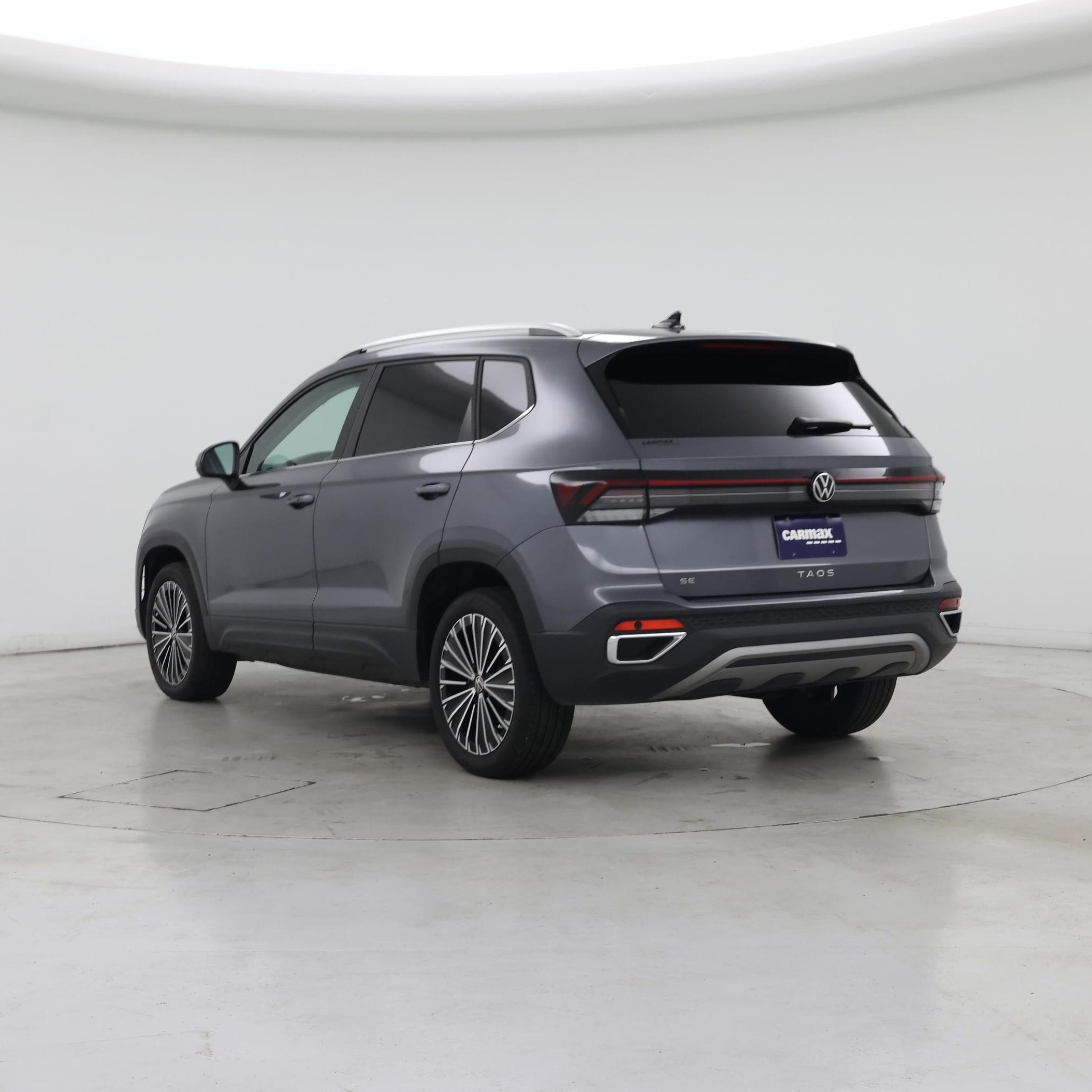Thumbnail: 2025 Volkswagen Taos - 2