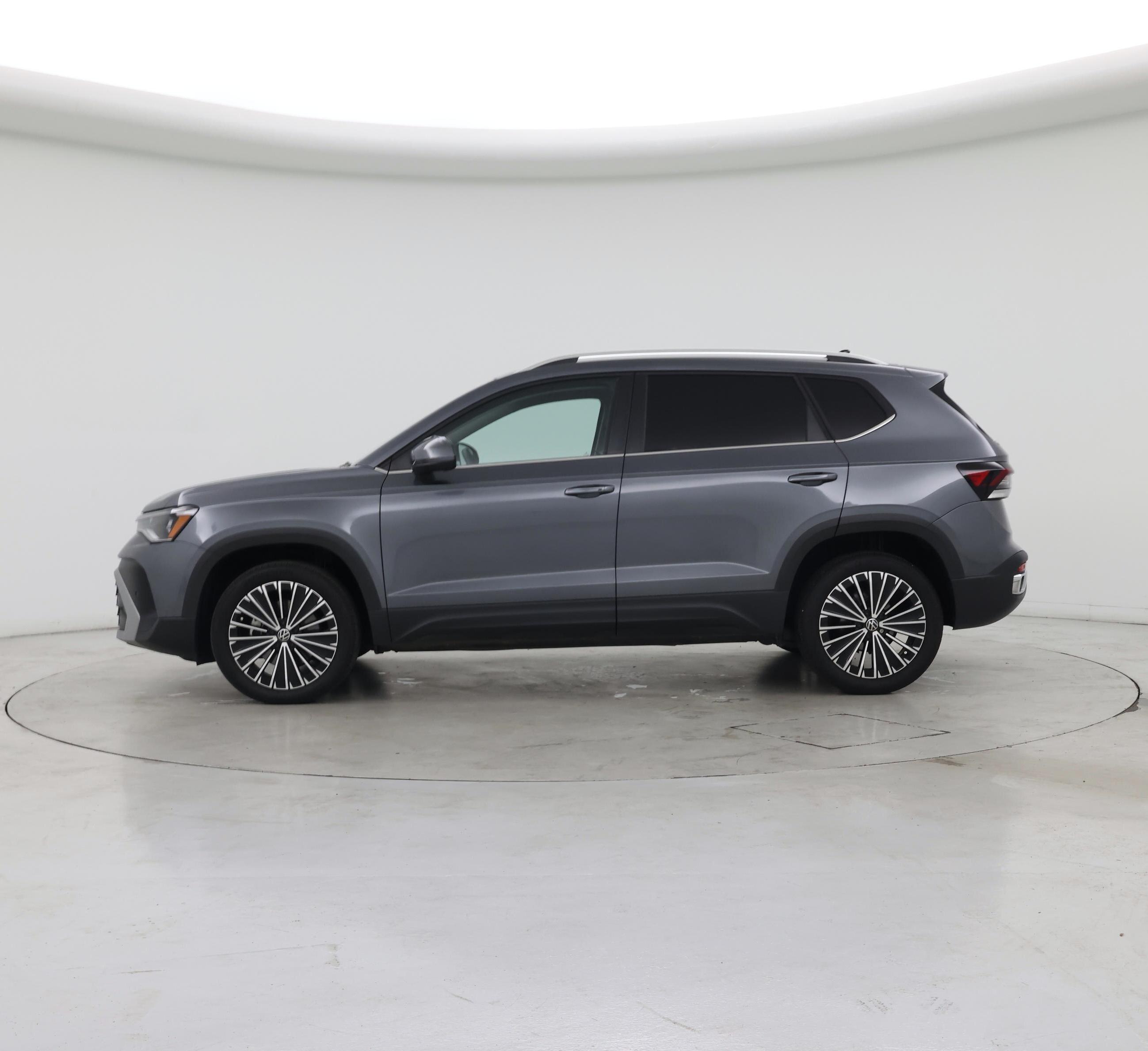 Thumbnail: 2025 Volkswagen Taos - 3