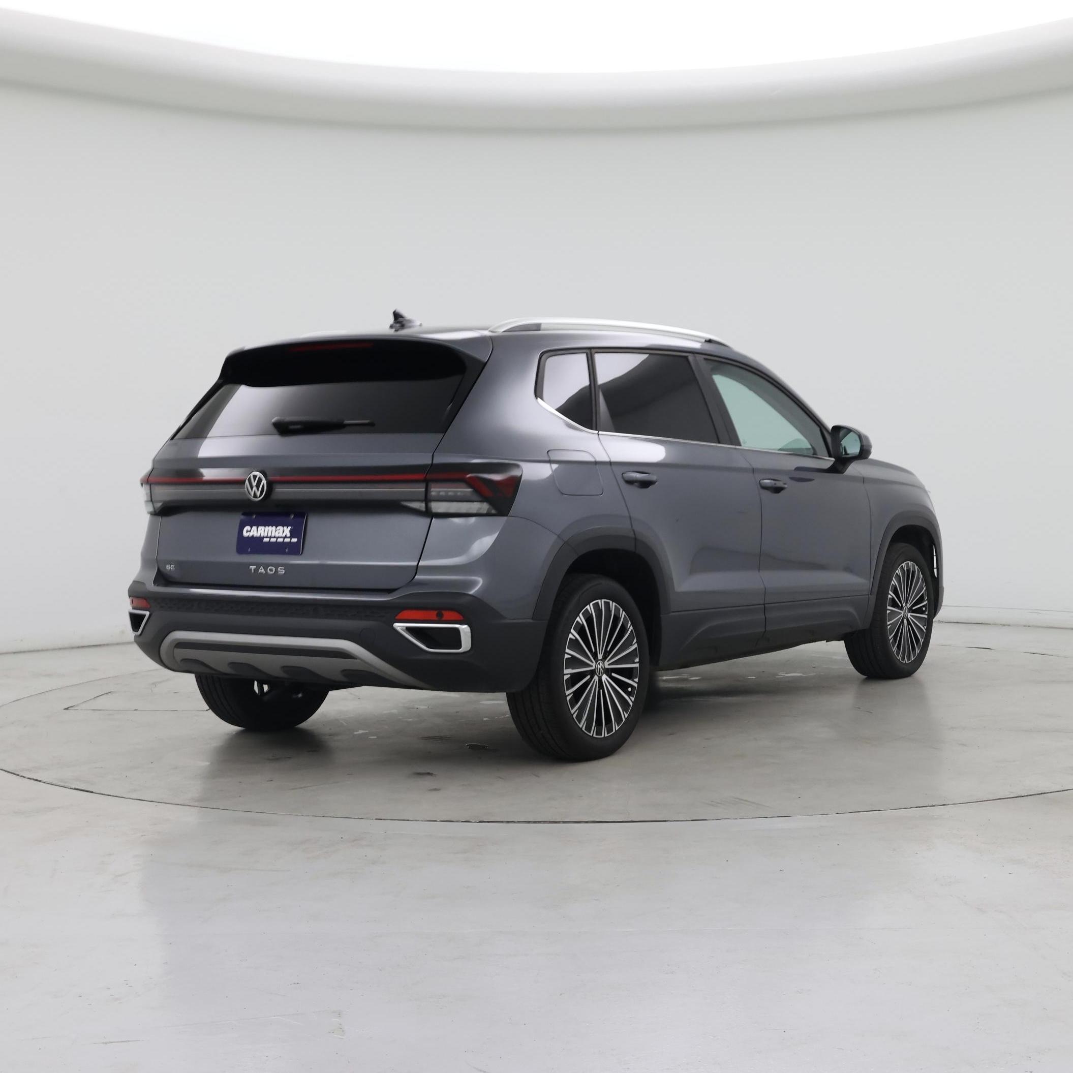 Thumbnail: 2025 Volkswagen Taos - 8