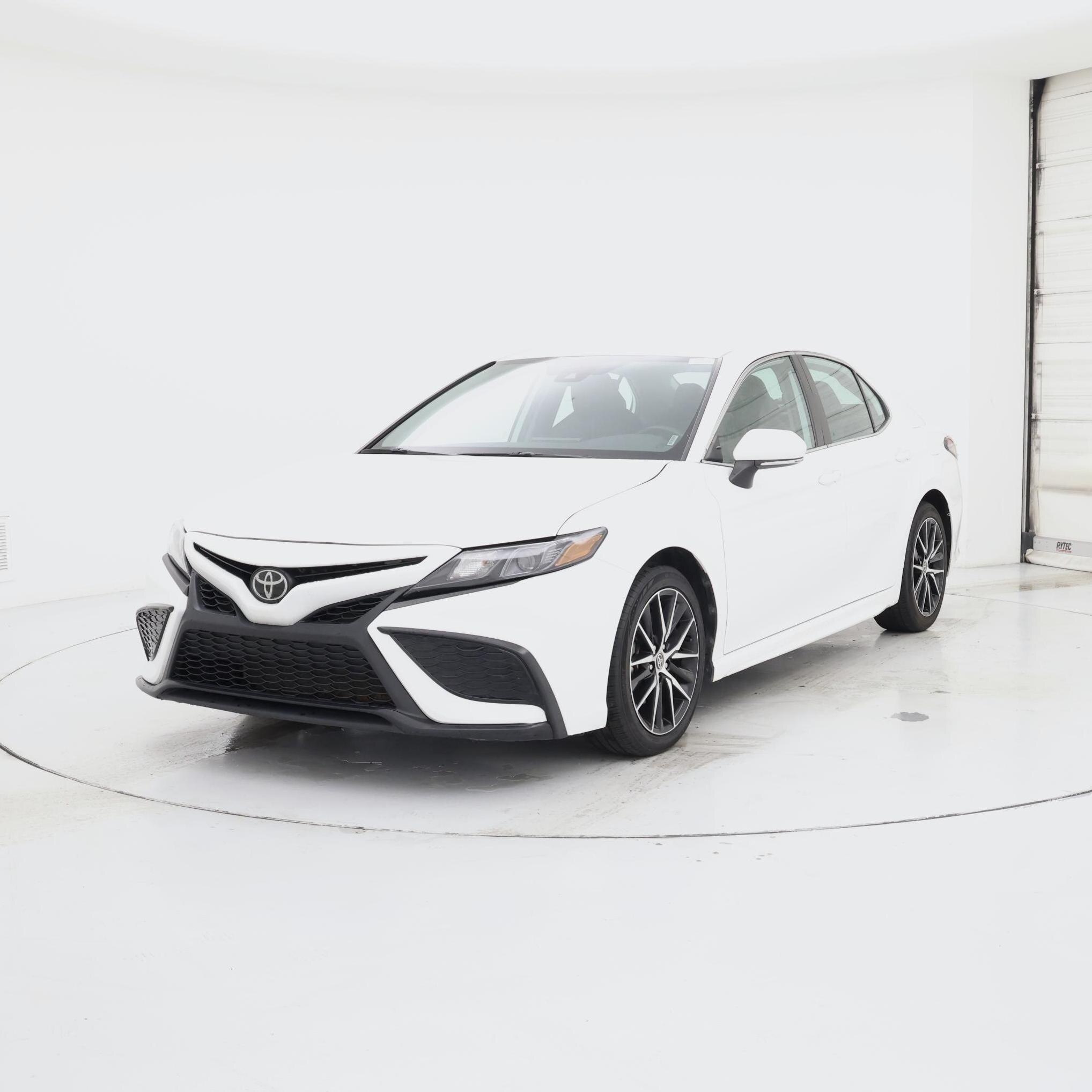 Thumbnail: 2024 Toyota Camry - 4