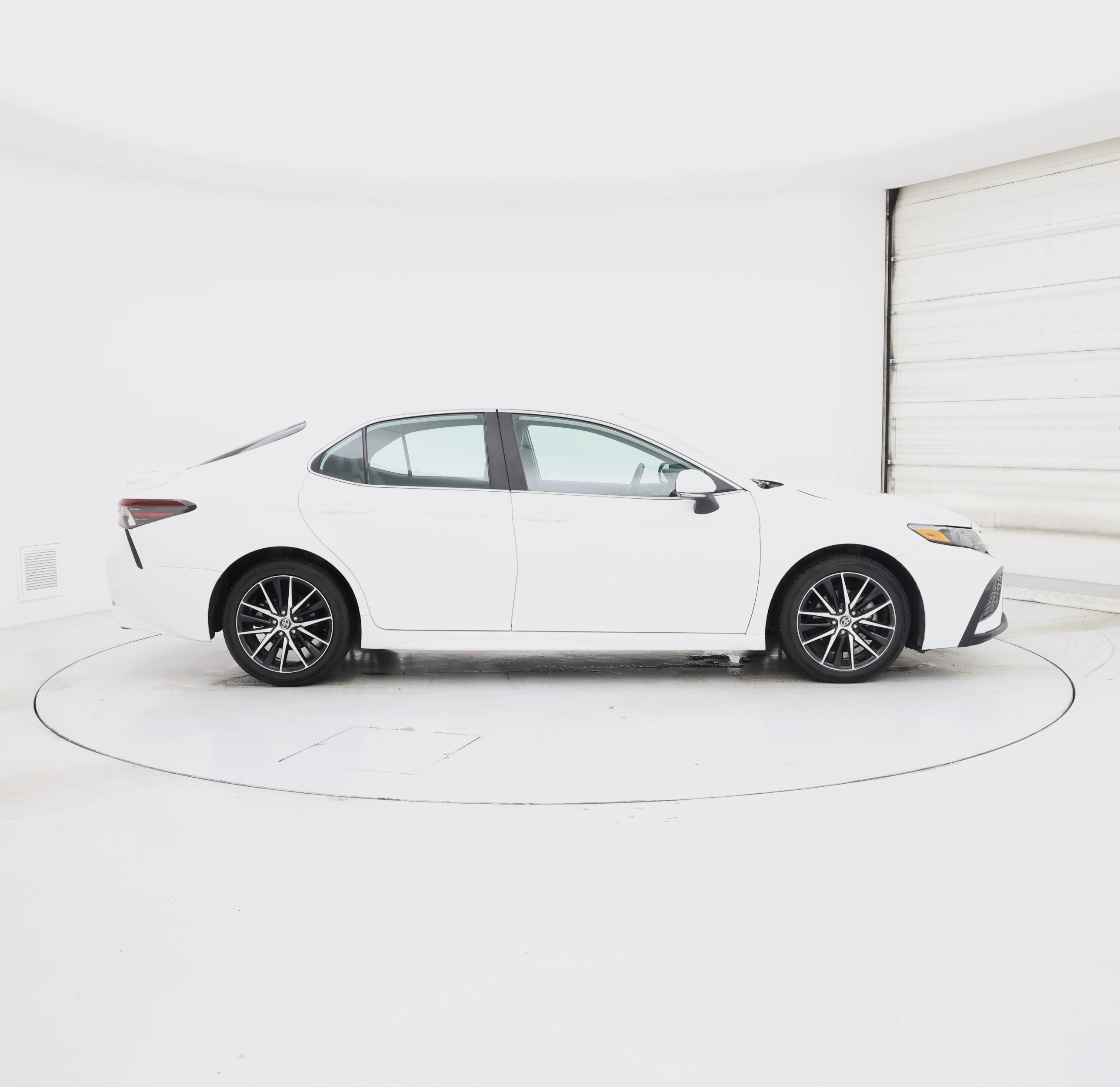Thumbnail: 2024 Toyota Camry - 7
