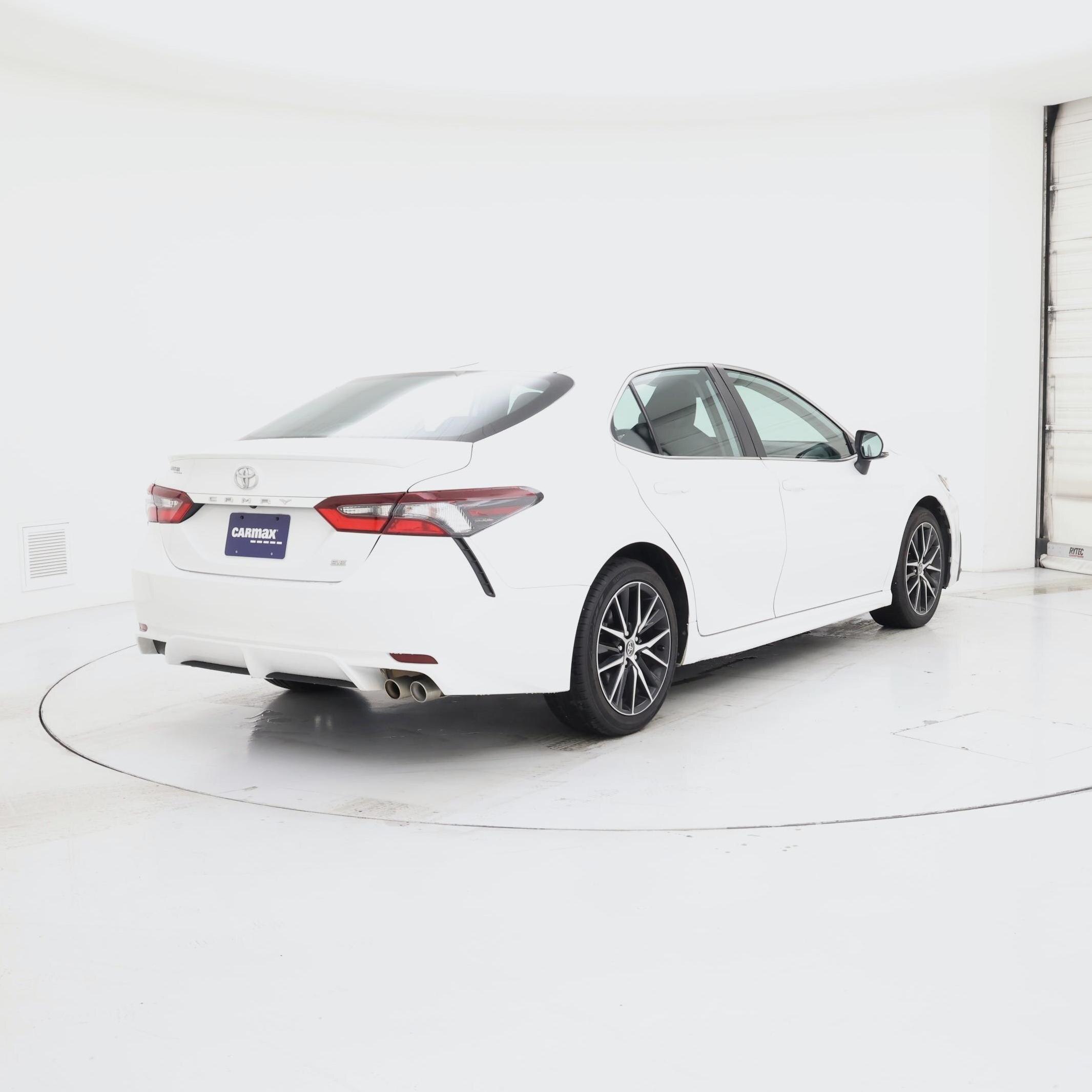 Thumbnail: 2024 Toyota Camry - 8