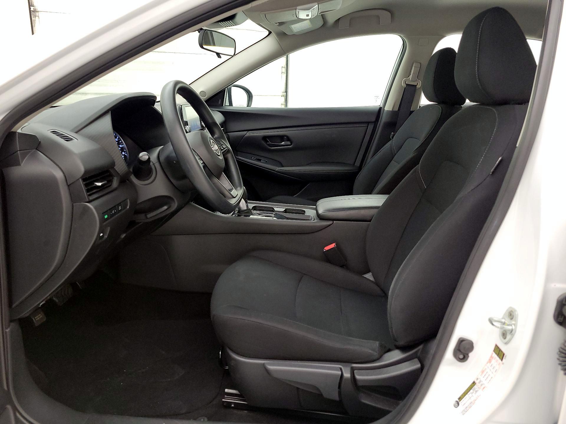 Thumbnail: 2024 Nissan Sentra - 11