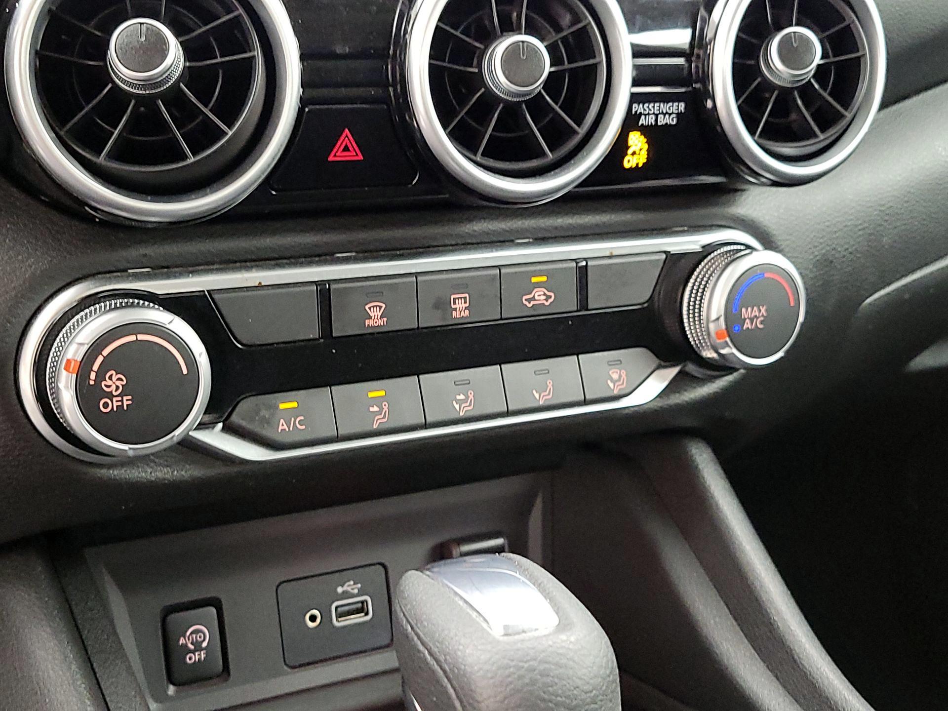 Thumbnail: 2024 Nissan Sentra - 16