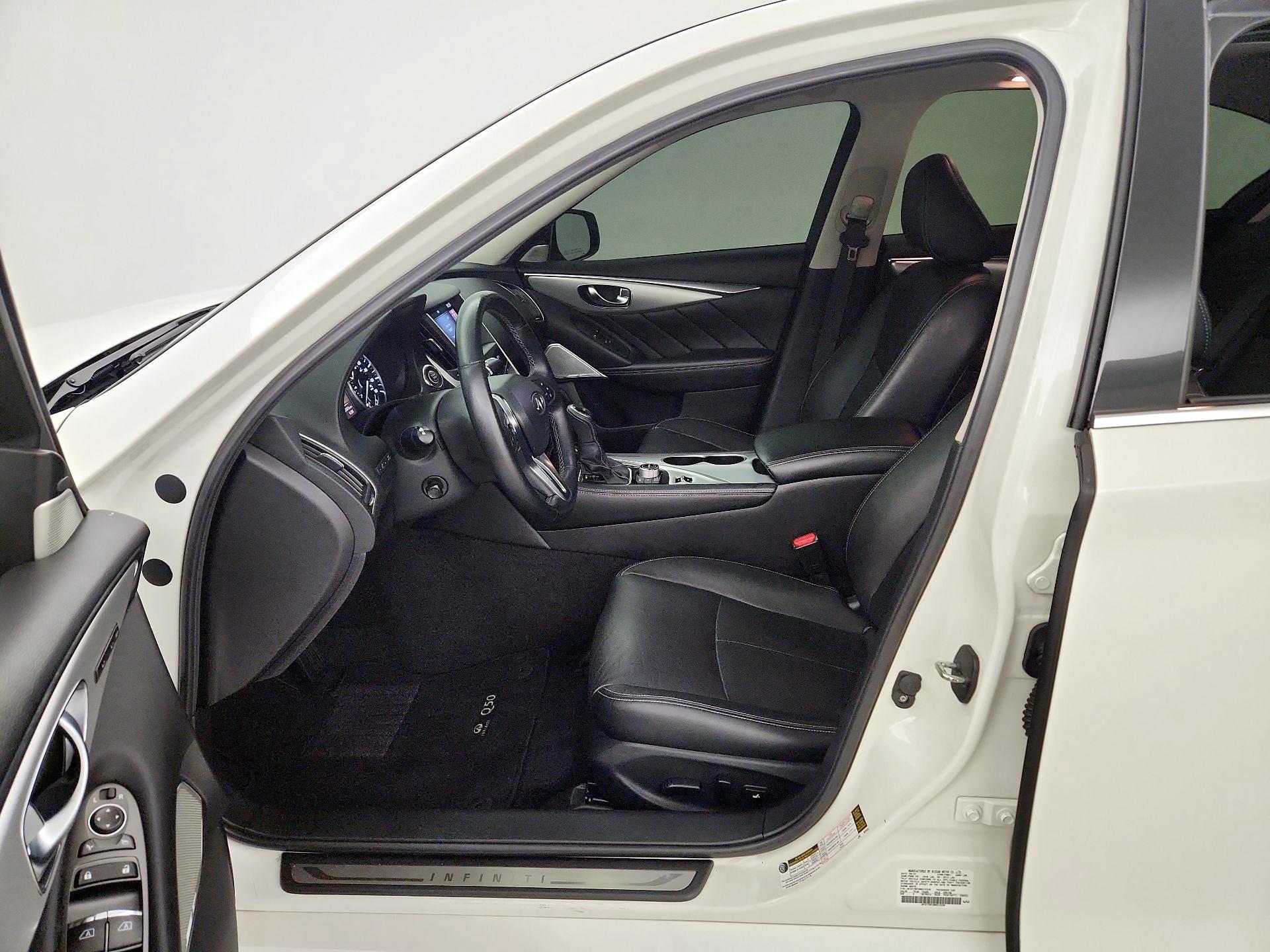 Thumbnail: 2022 INFINITI Q50 - 11