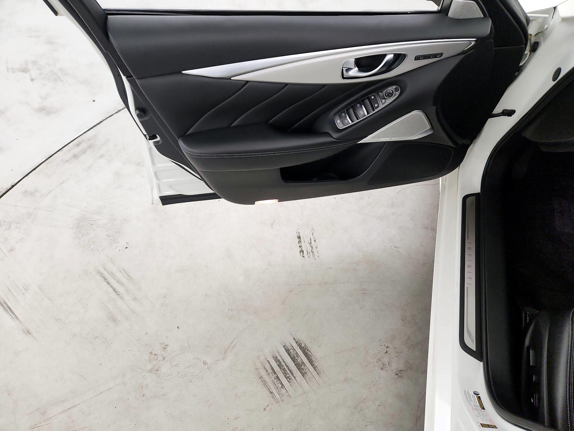 Thumbnail: 2022 INFINITI Q50 - 12