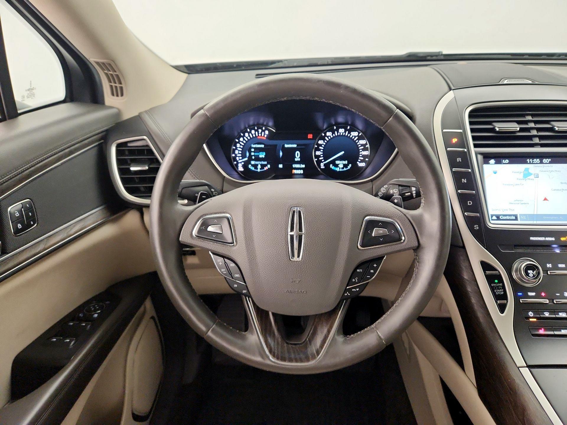 Thumbnail: 2017 Lincoln MKX - 10