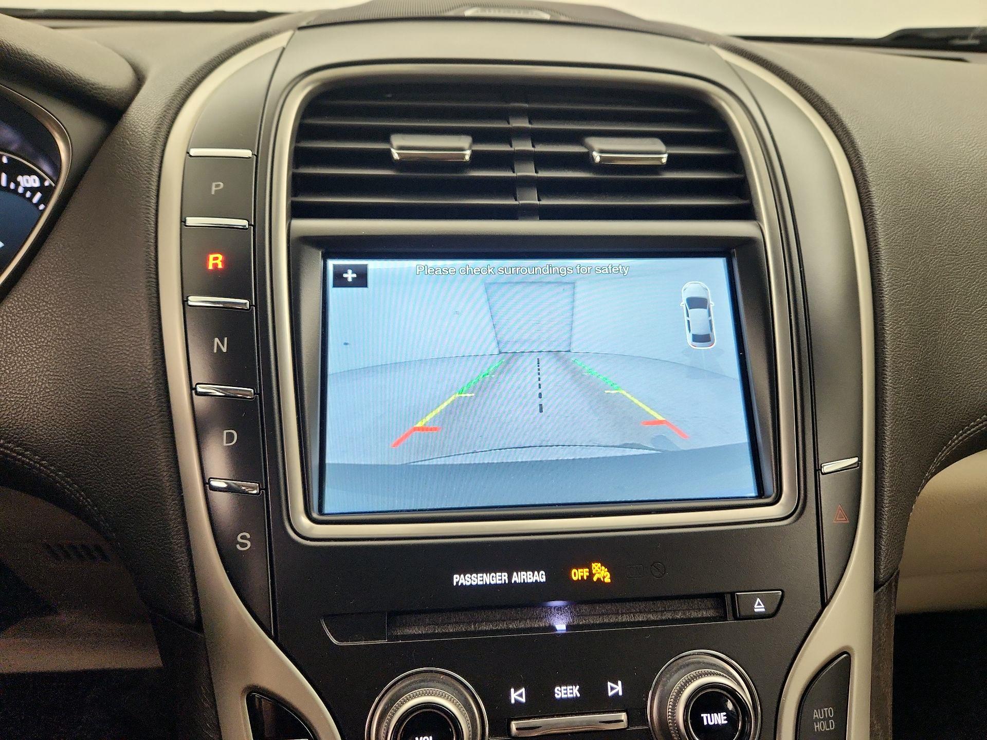 Thumbnail: 2017 Lincoln MKX - 15