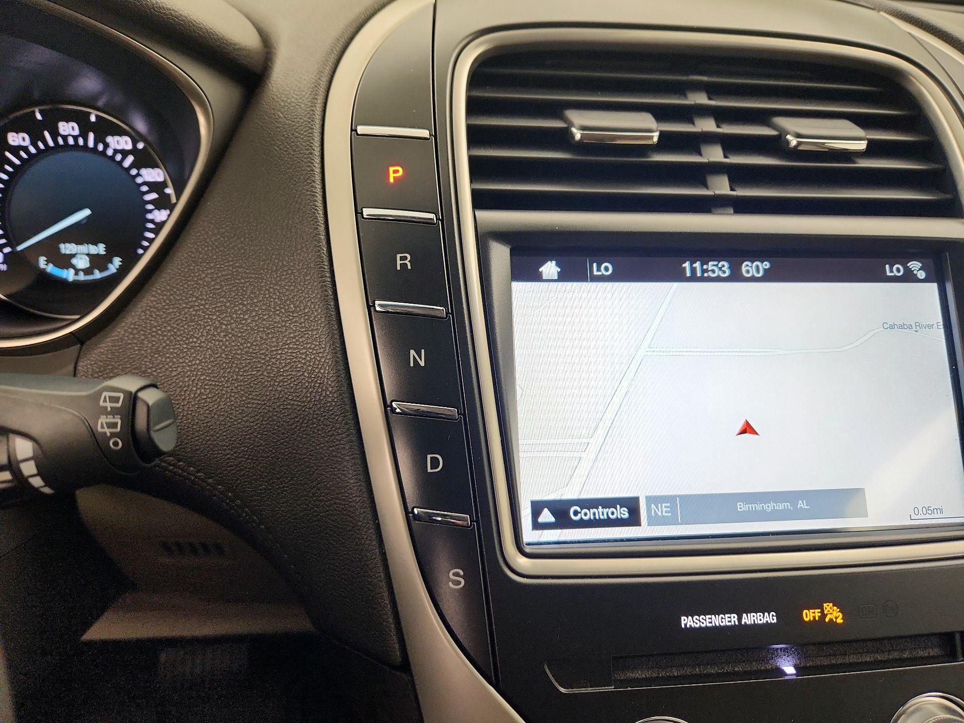 Thumbnail: 2017 Lincoln MKX - 18