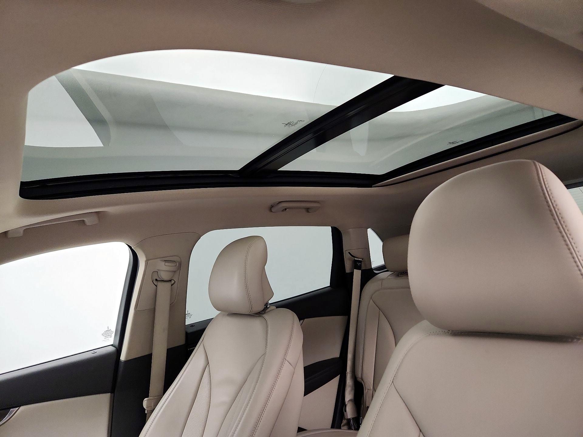 Thumbnail: 2017 Lincoln MKX - 20