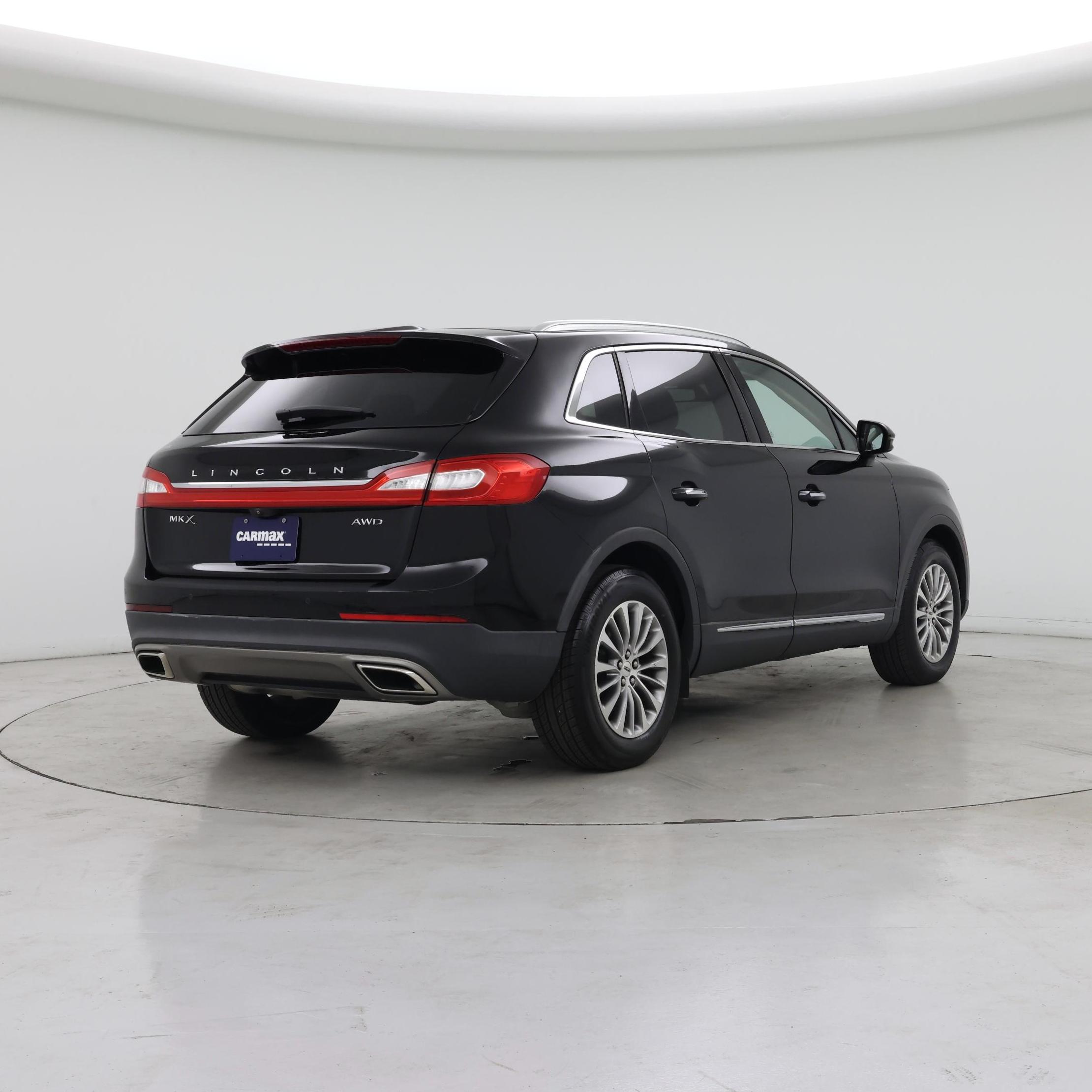 Thumbnail: 2017 Lincoln MKX - 8