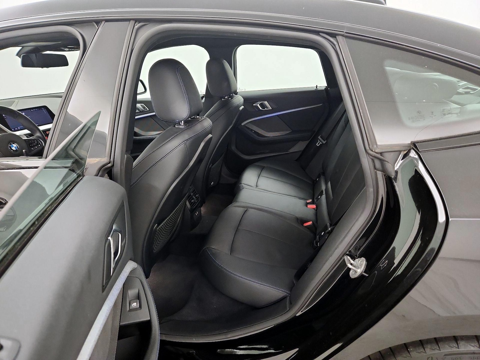 2021 BMW 2 Series M235i - Photo 21