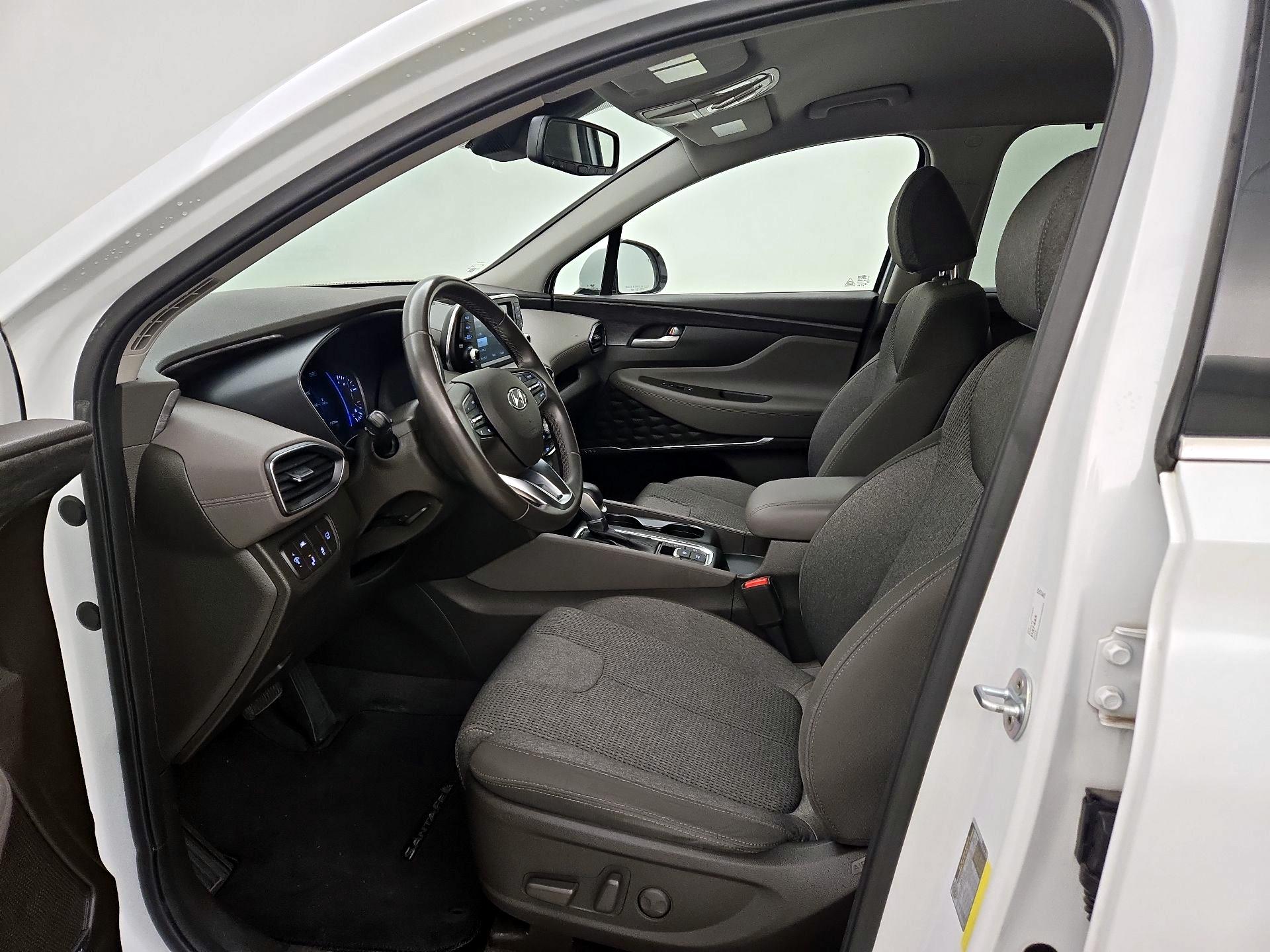 Thumbnail: 2019 Hyundai Santa Fe - 11