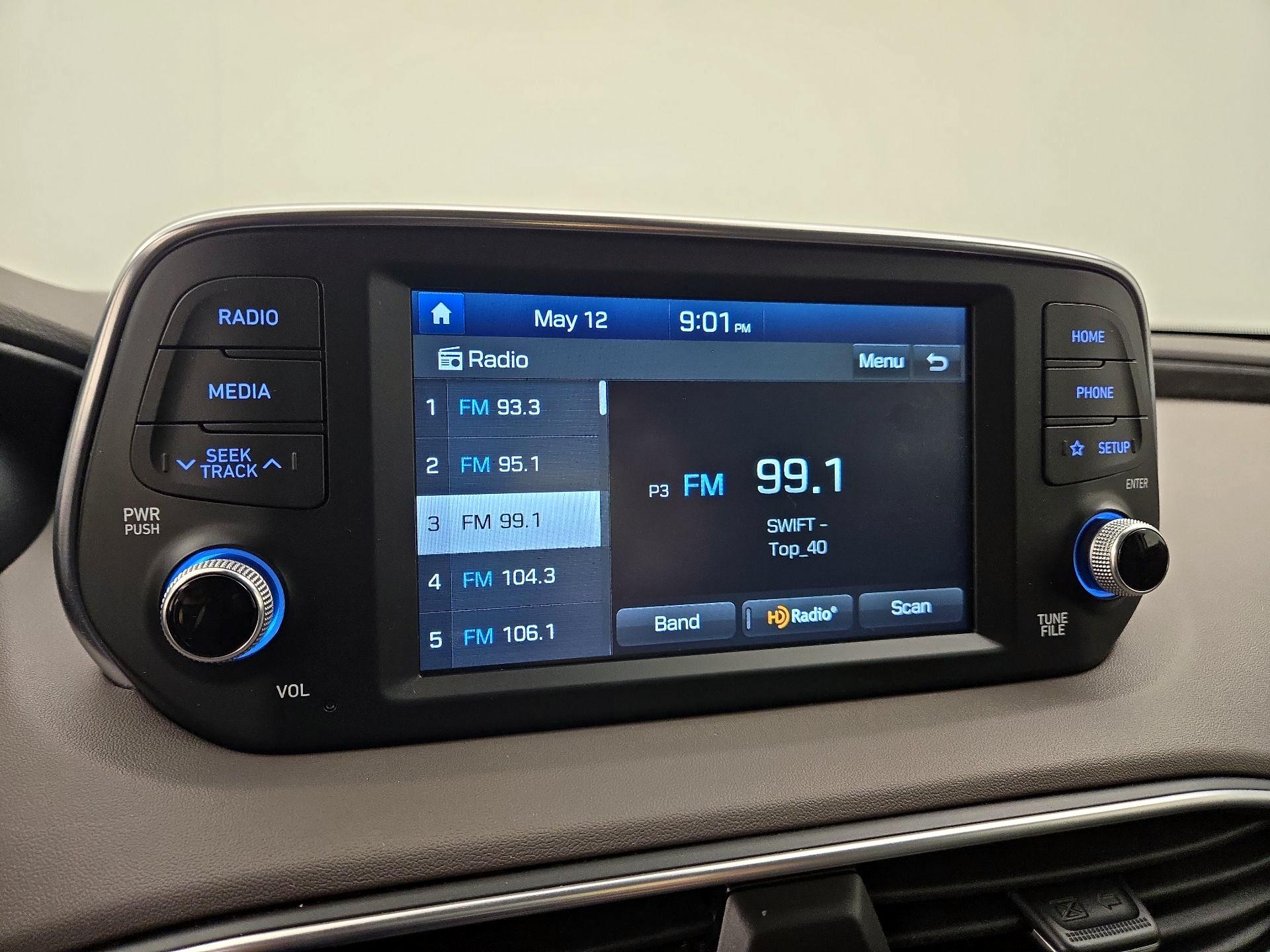 Thumbnail: 2019 Hyundai Santa Fe - 15