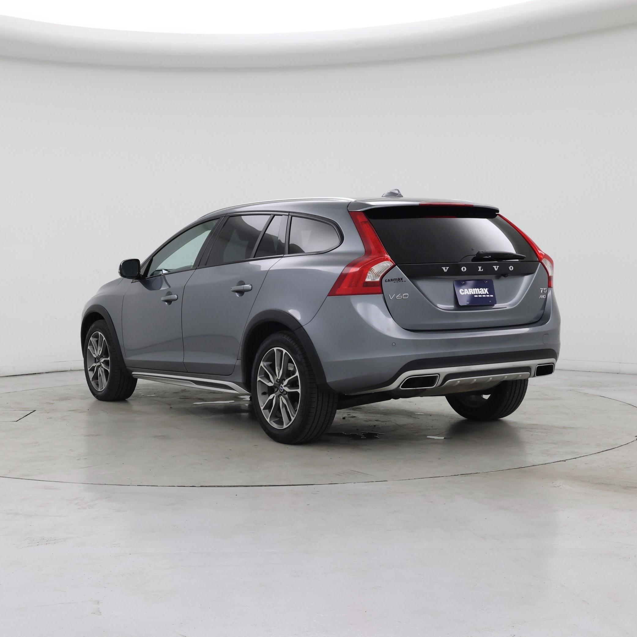 Thumbnail: 2018 Volvo S60 - 2