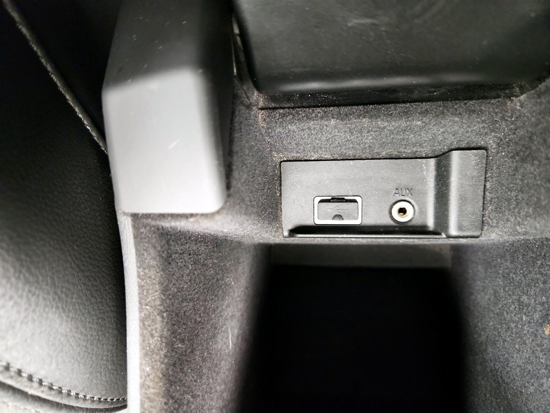 Thumbnail: 2018 Volvo S60 - 19