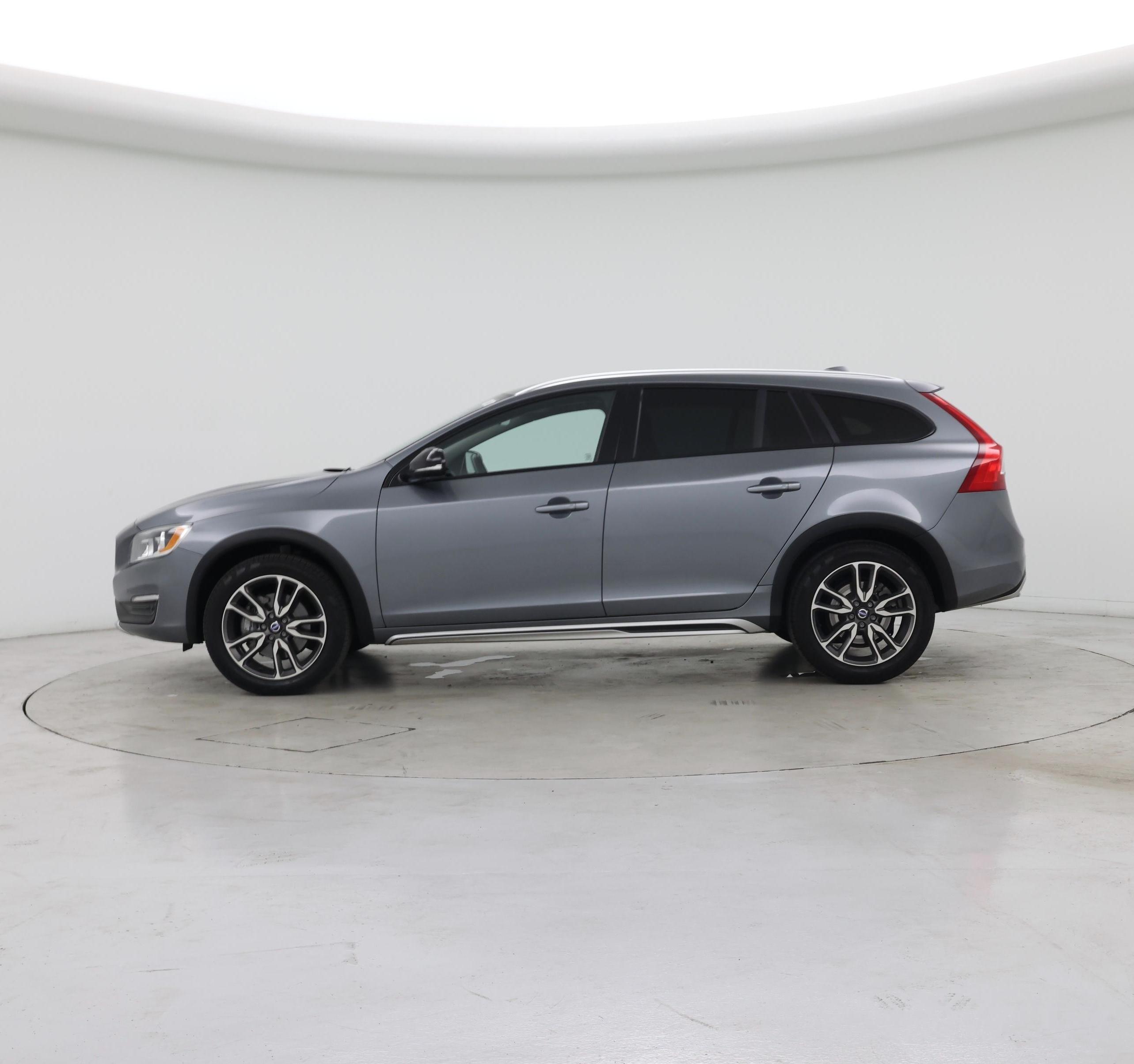 Thumbnail: 2018 Volvo S60 - 3