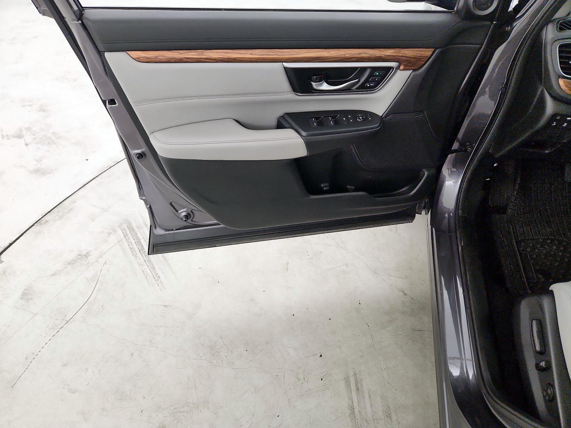 Thumbnail: 2018 Honda CR-V - 12