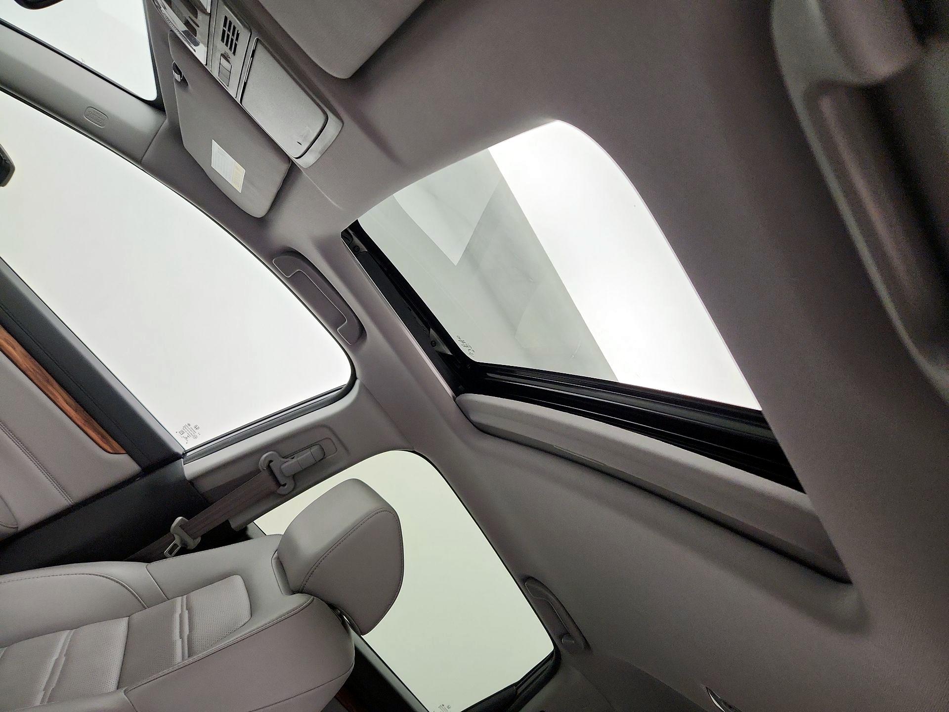 Thumbnail: 2018 Honda CR-V - 19